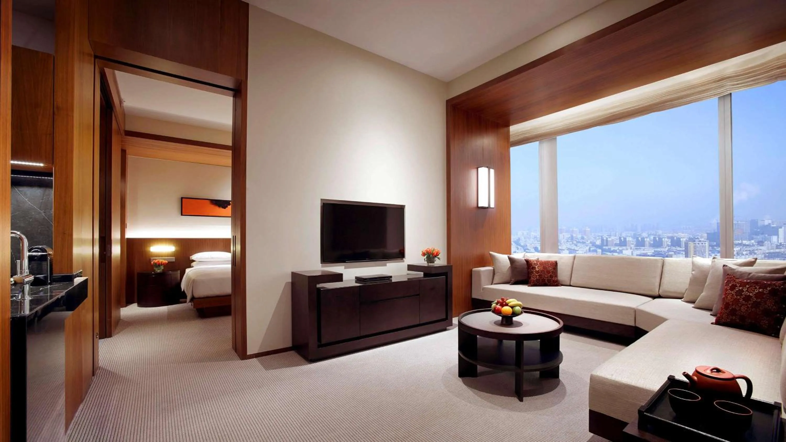 Deluxe King Suite in Hyatt Regency Changchun