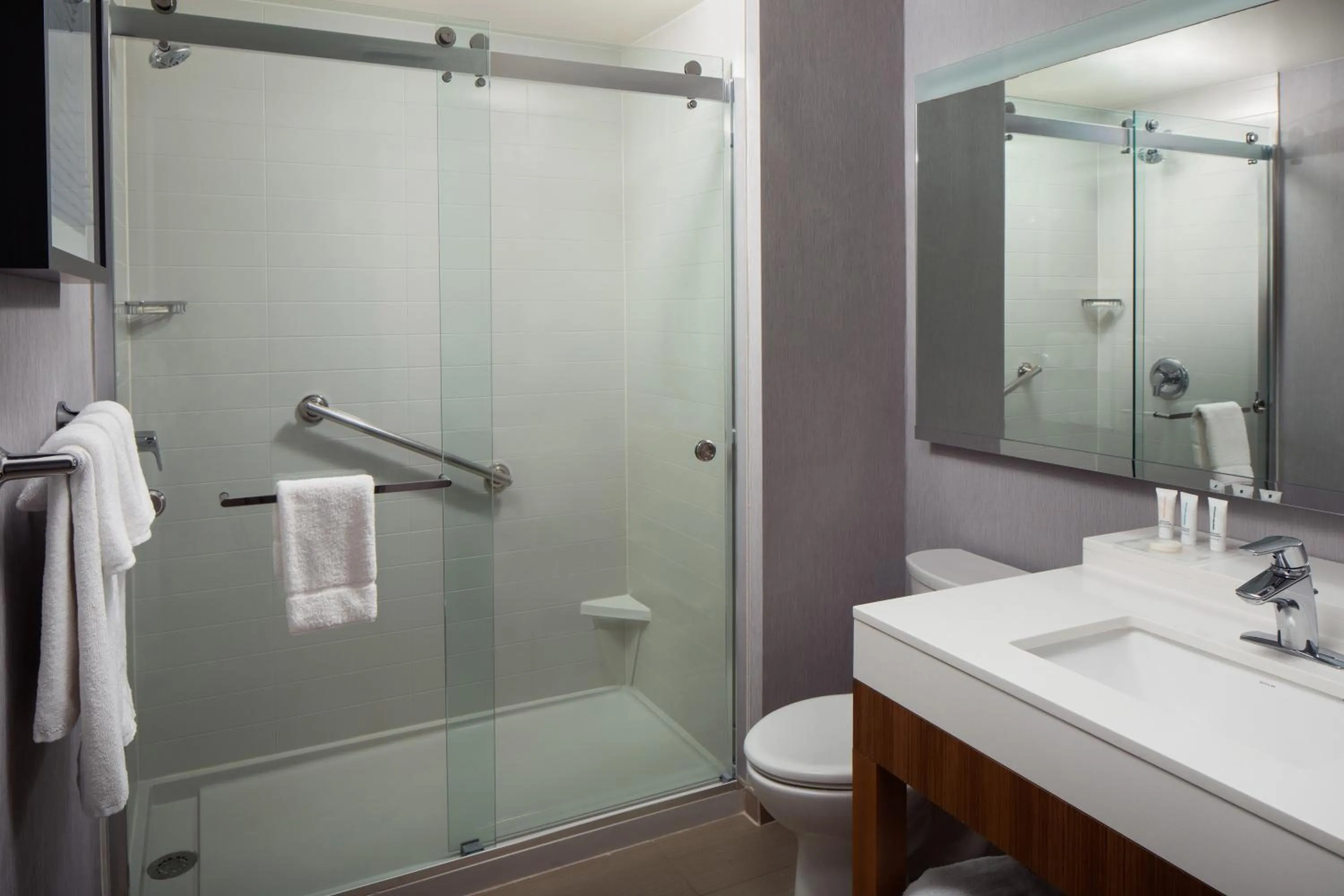 Queen Room with Two Queen Beds and Sofa Bed - High Floor in Hyatt Place Nashville Downtown