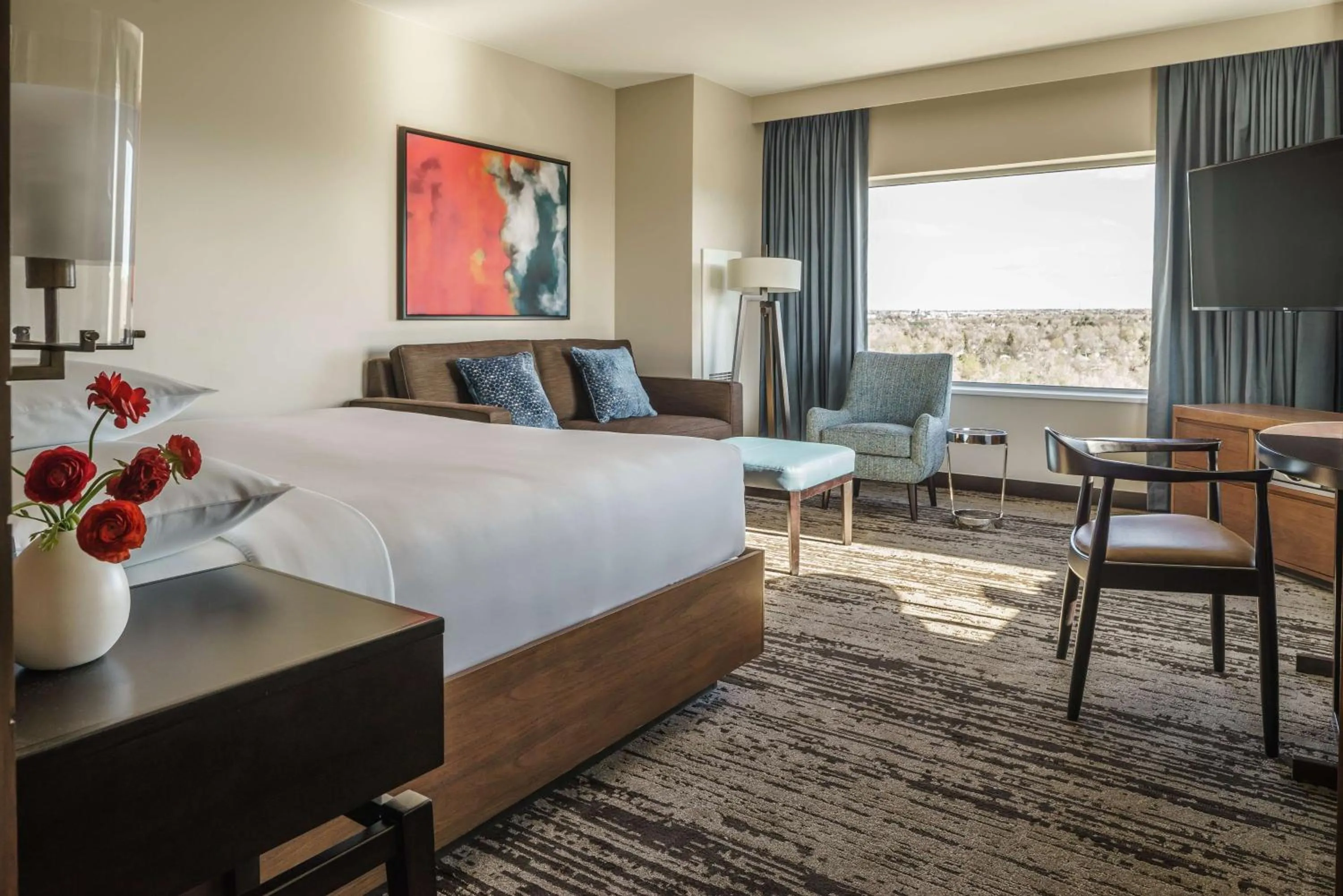 King Room in Hyatt Regency Aurora-Denver Conference Center