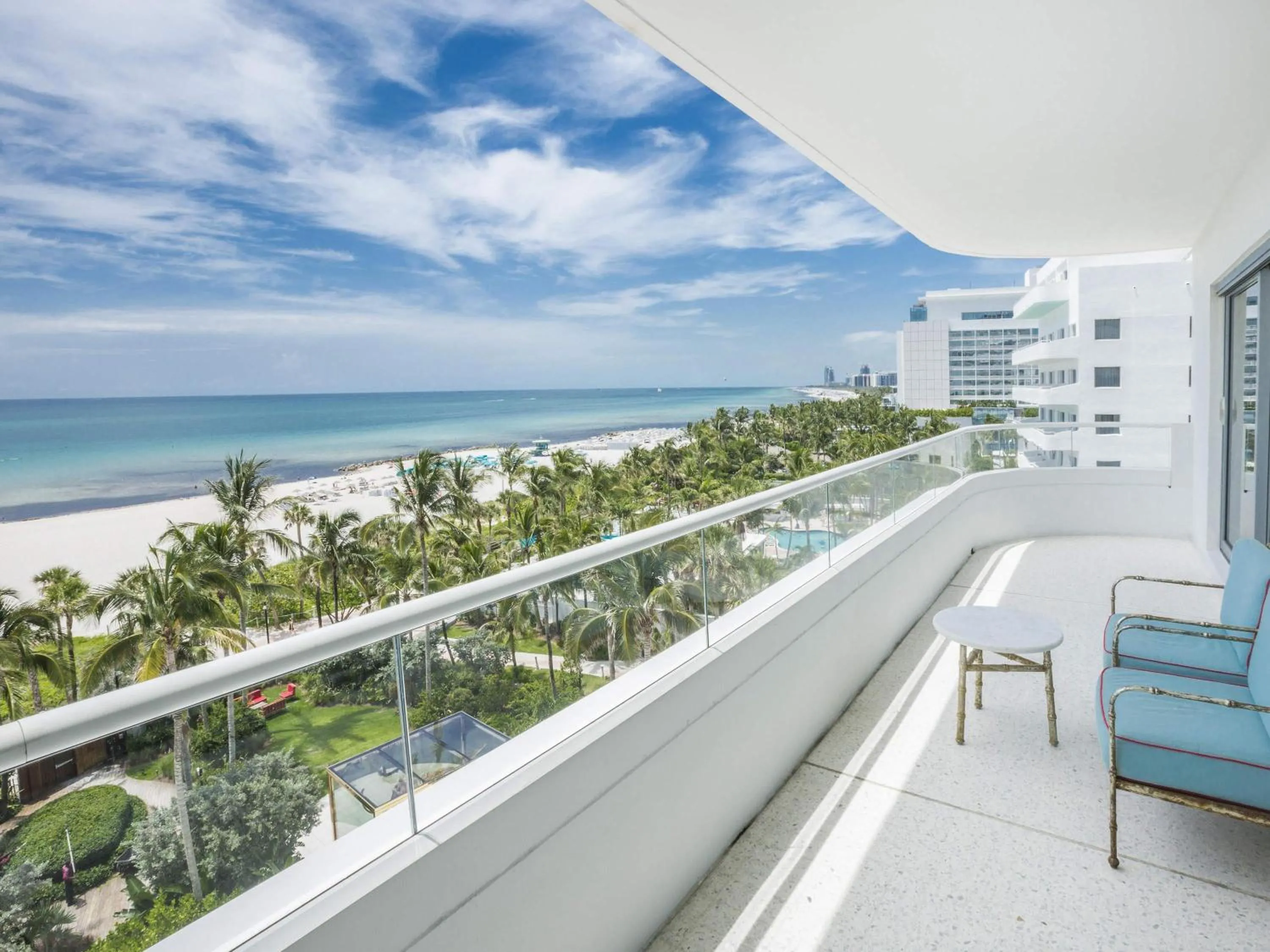 Premier Corner Junior King Suite - Oceanfront in Faena Hotel Miami Beach