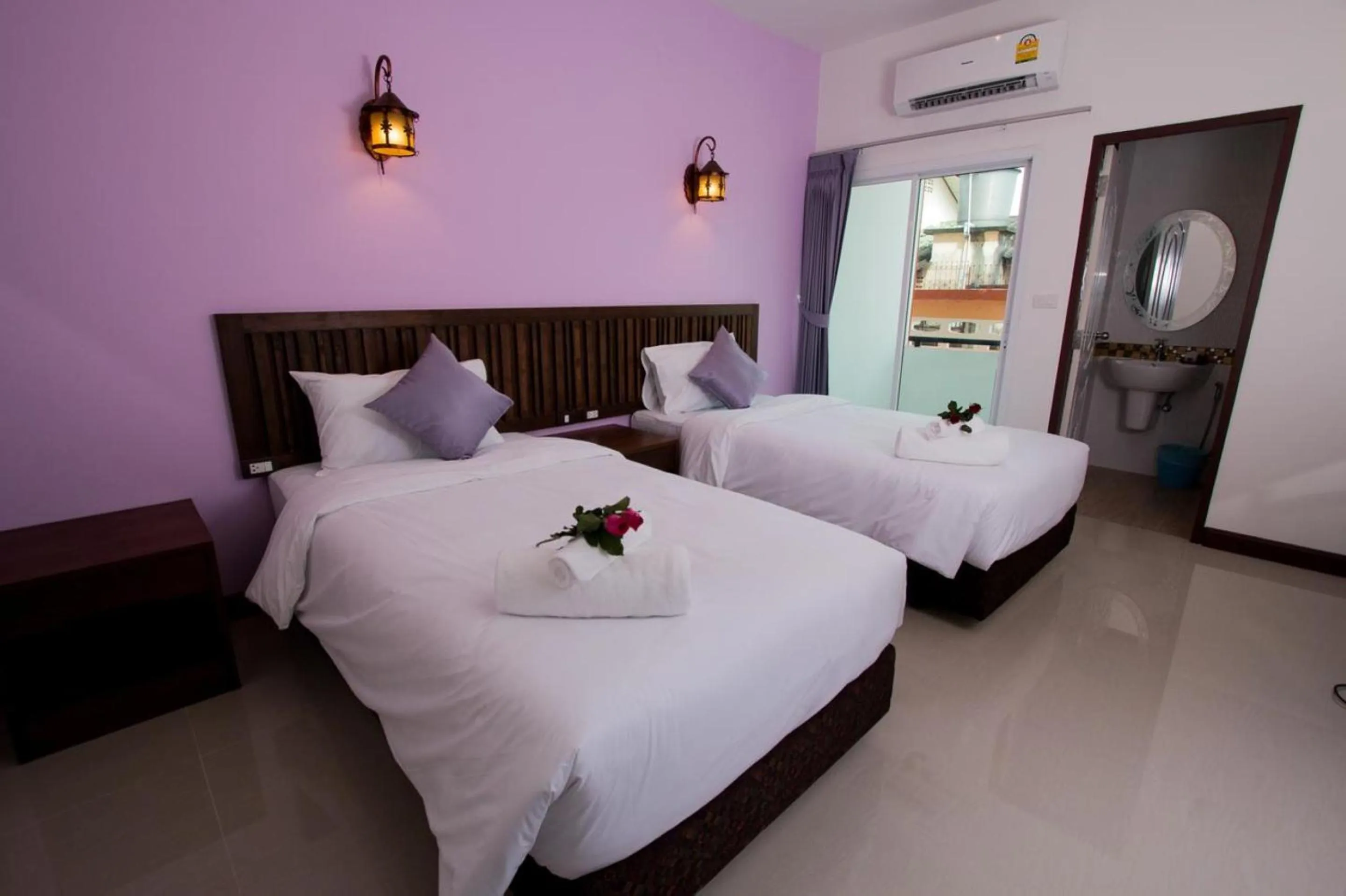 Deluxe Twin Room in BS Airport at Phuket