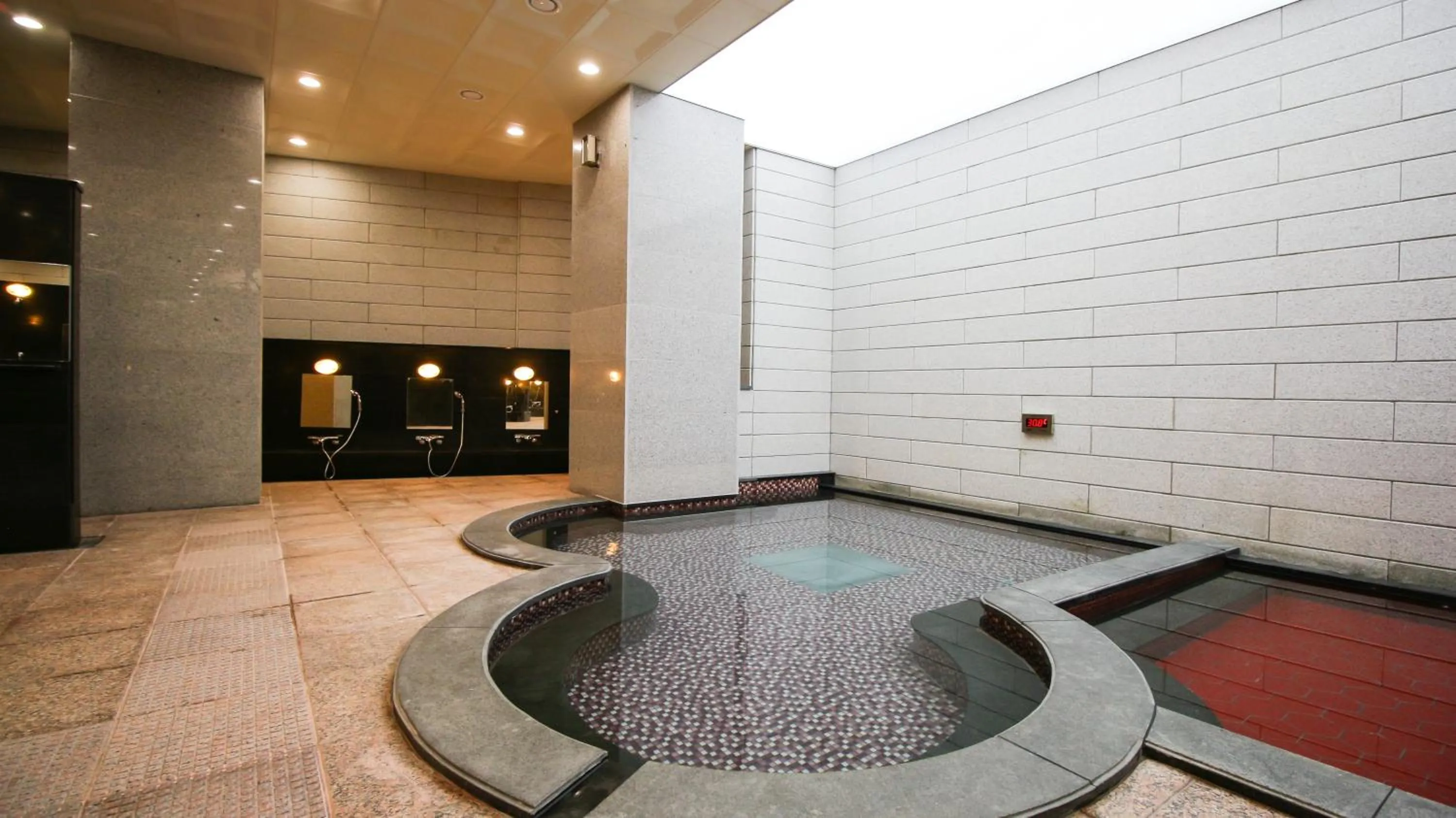 Superior Double Room - High Floor in Benikea Hotel Haeundae