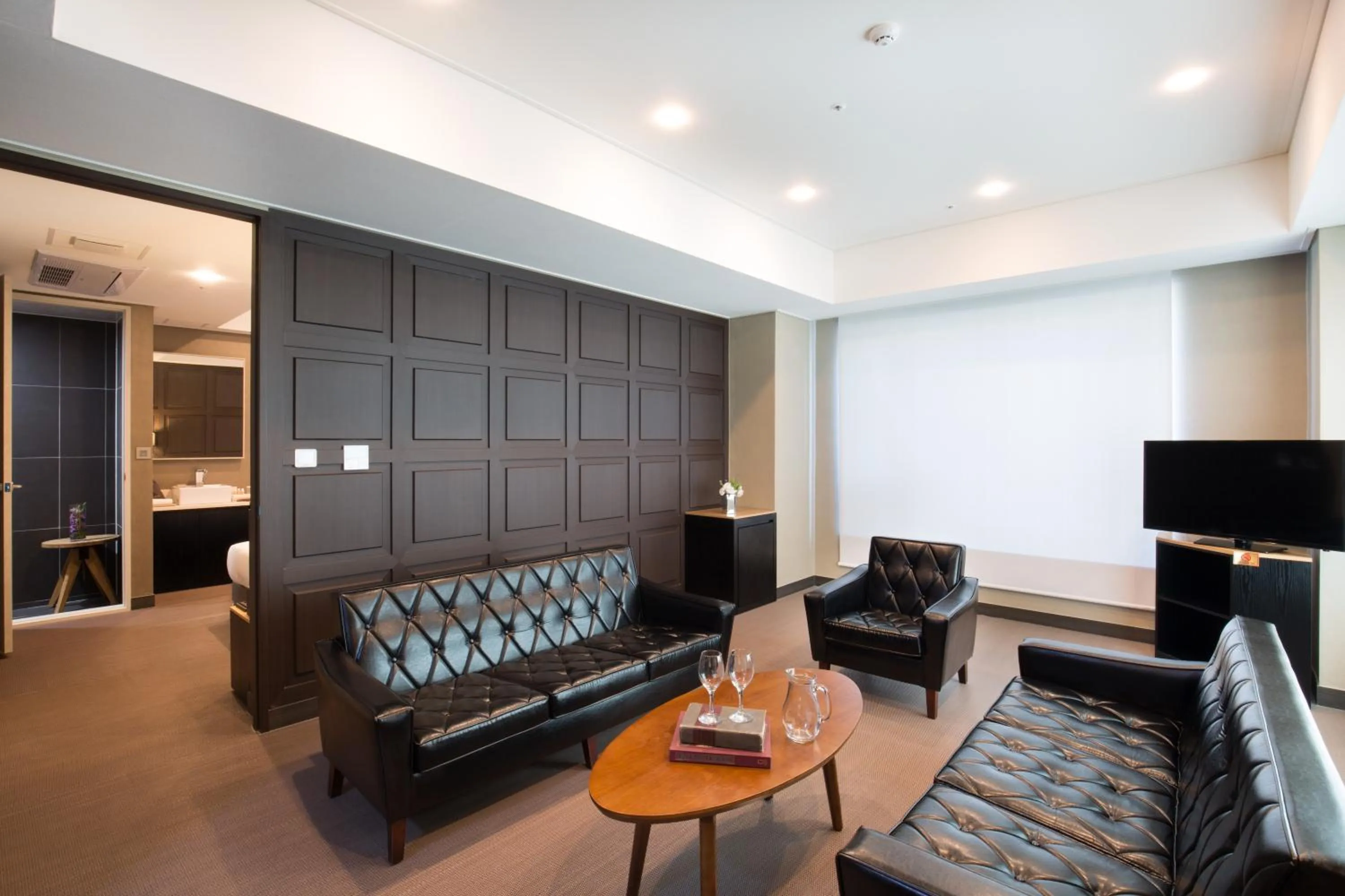 Suite with Ocean View in Benikea Hotel Haeundae