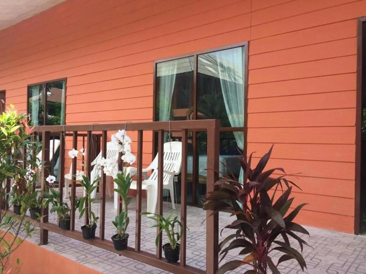 Family Suite in Lanta Cottage - SHA Plus