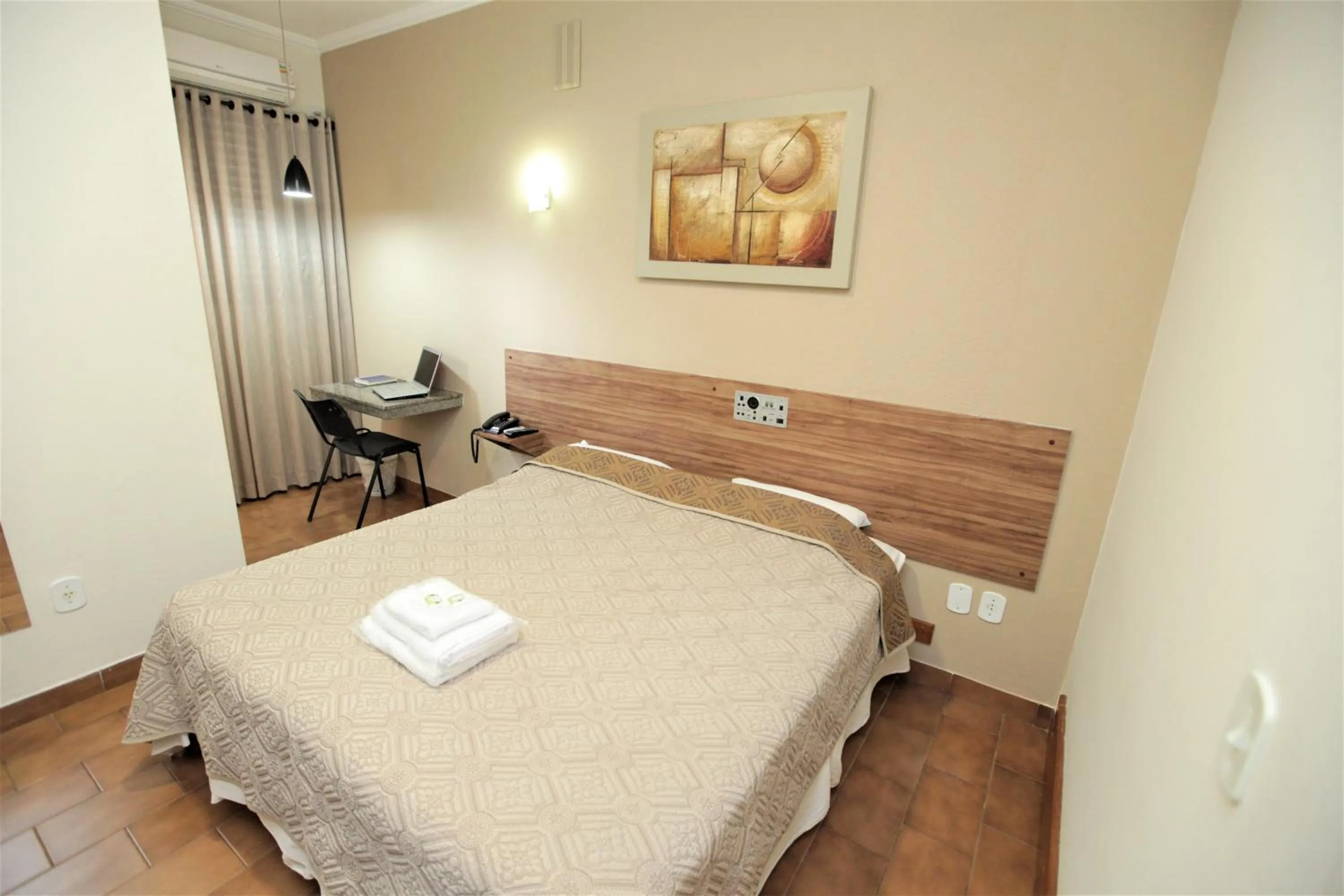 Superior Double Room - single occupancy in Hotel Pouso Novo