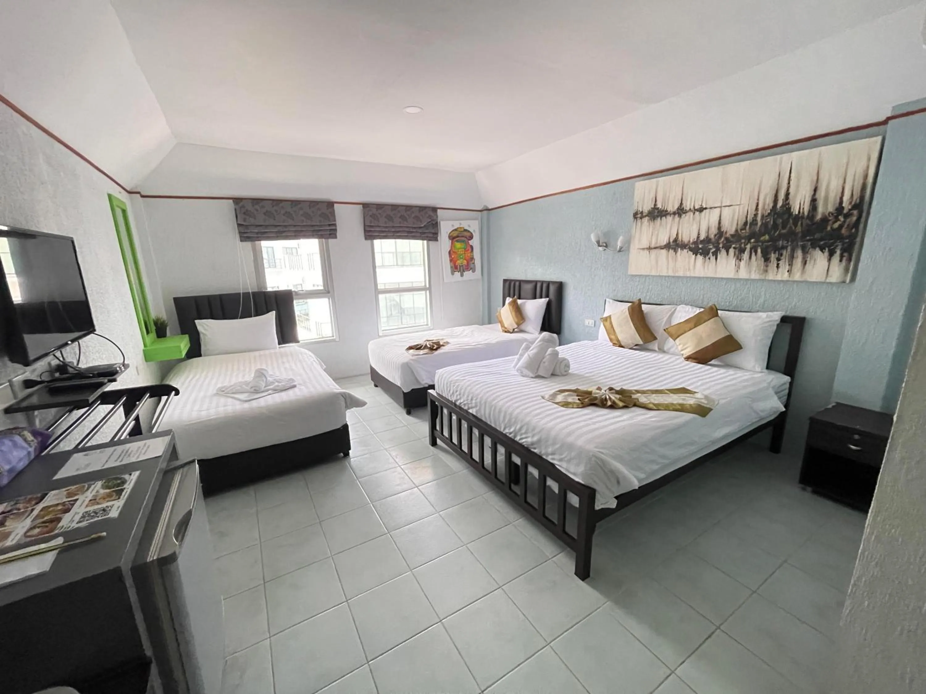 Classic Triple Room in Samui Green Hotel