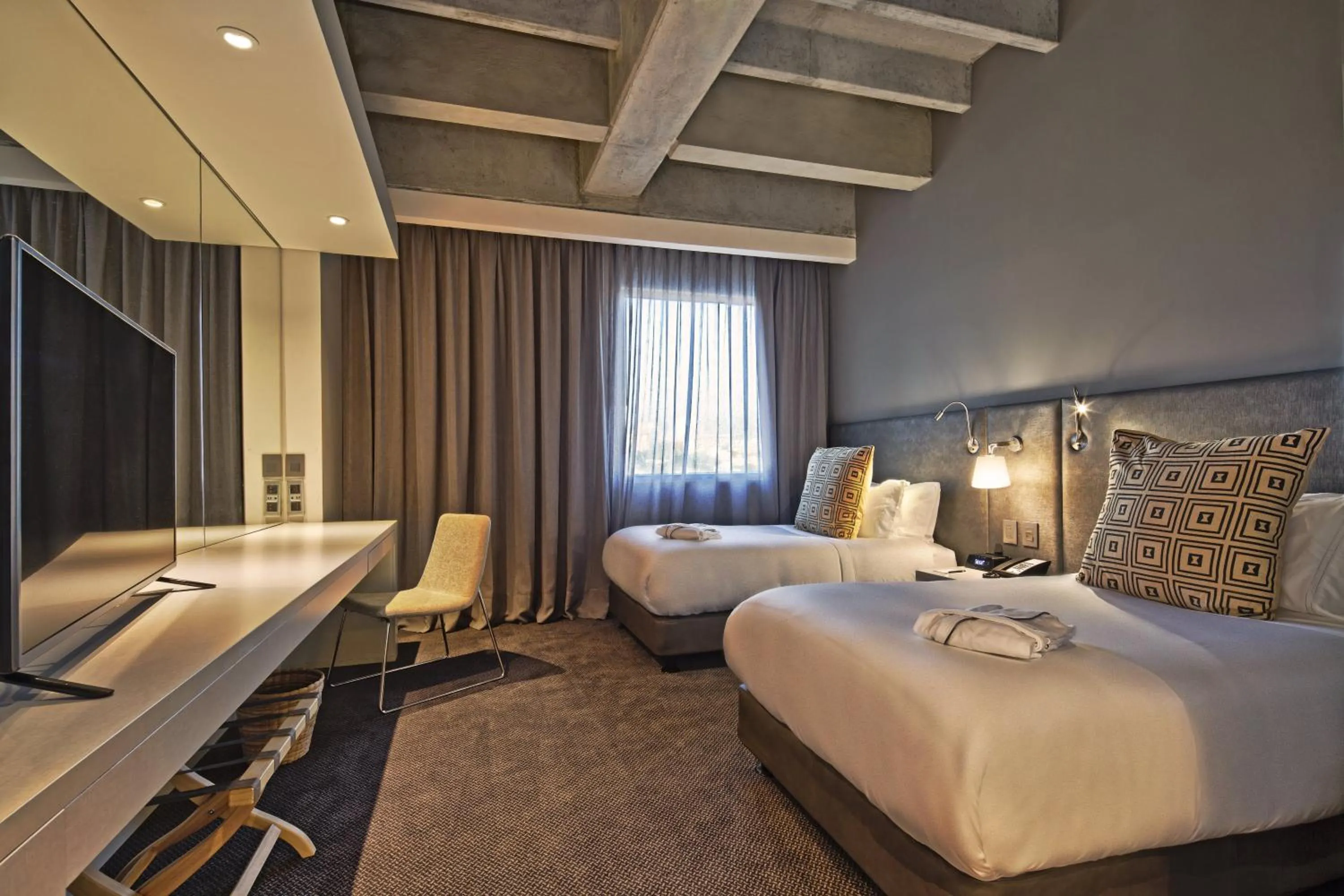 Standard Twin Room in Movich Buro 51