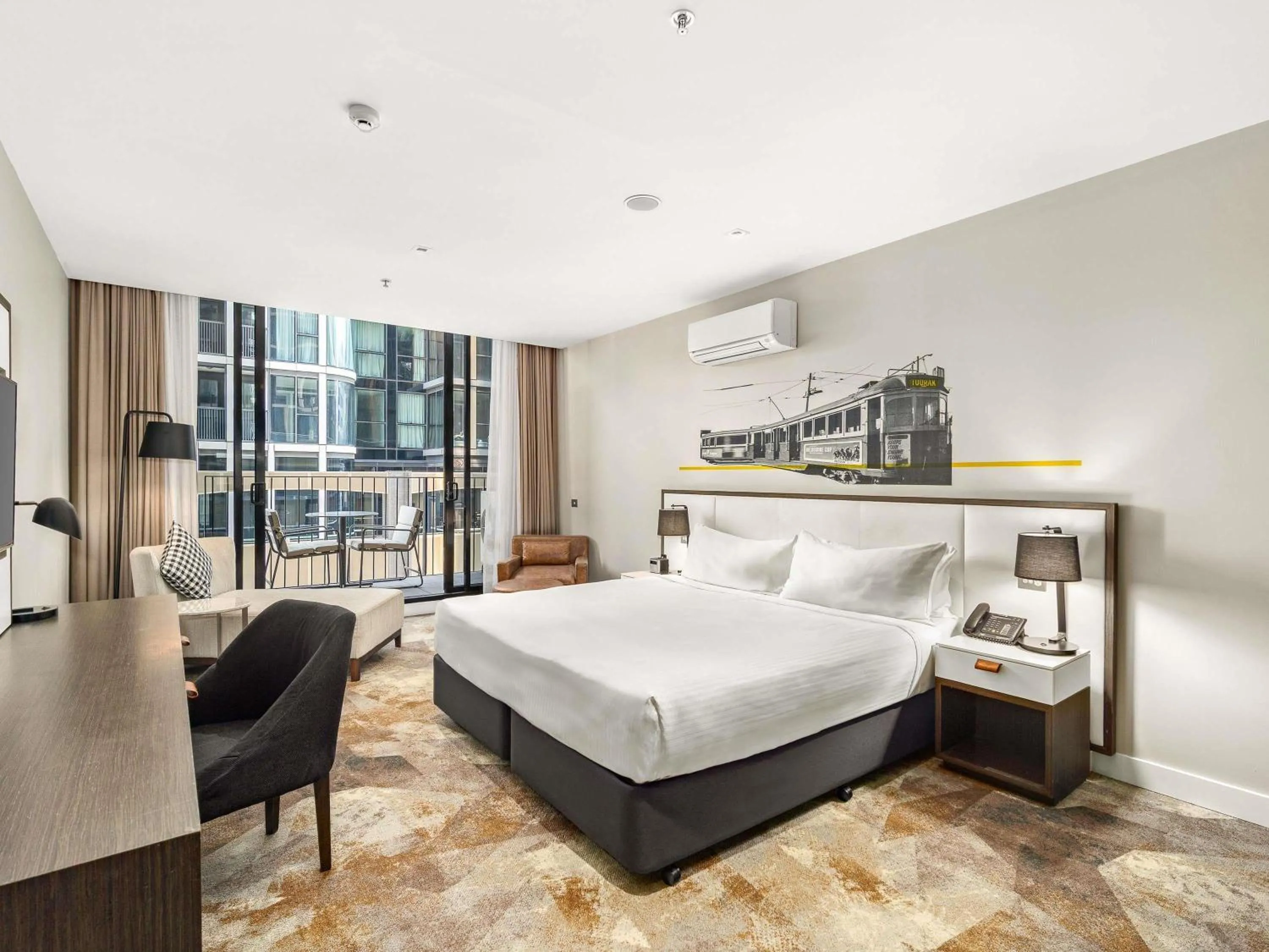 2 Bedroom Balcony - Dual Key in Peppers Docklands