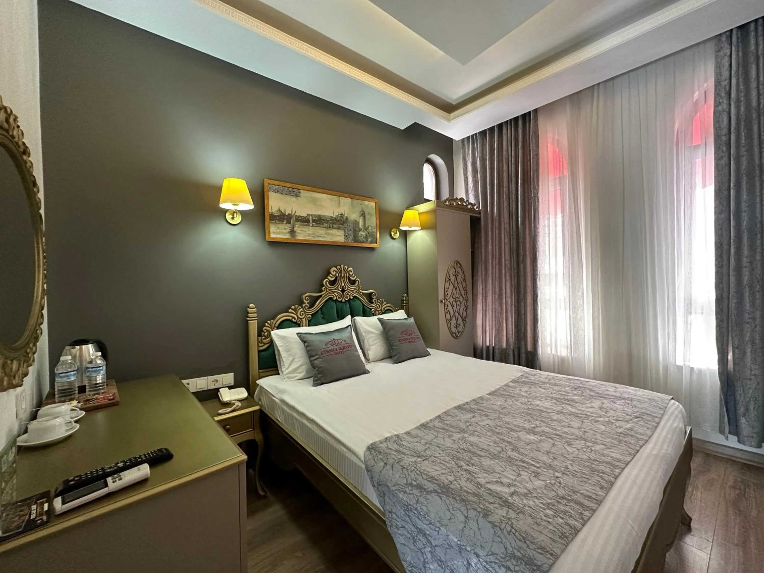 Deluxe Double Room in Ethnica Hotel Old City