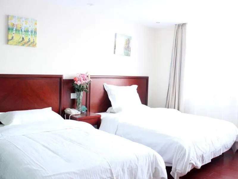 Bed in GreenTree Inn Heifei Wuhu Road Wanda Plaza Express Hotel