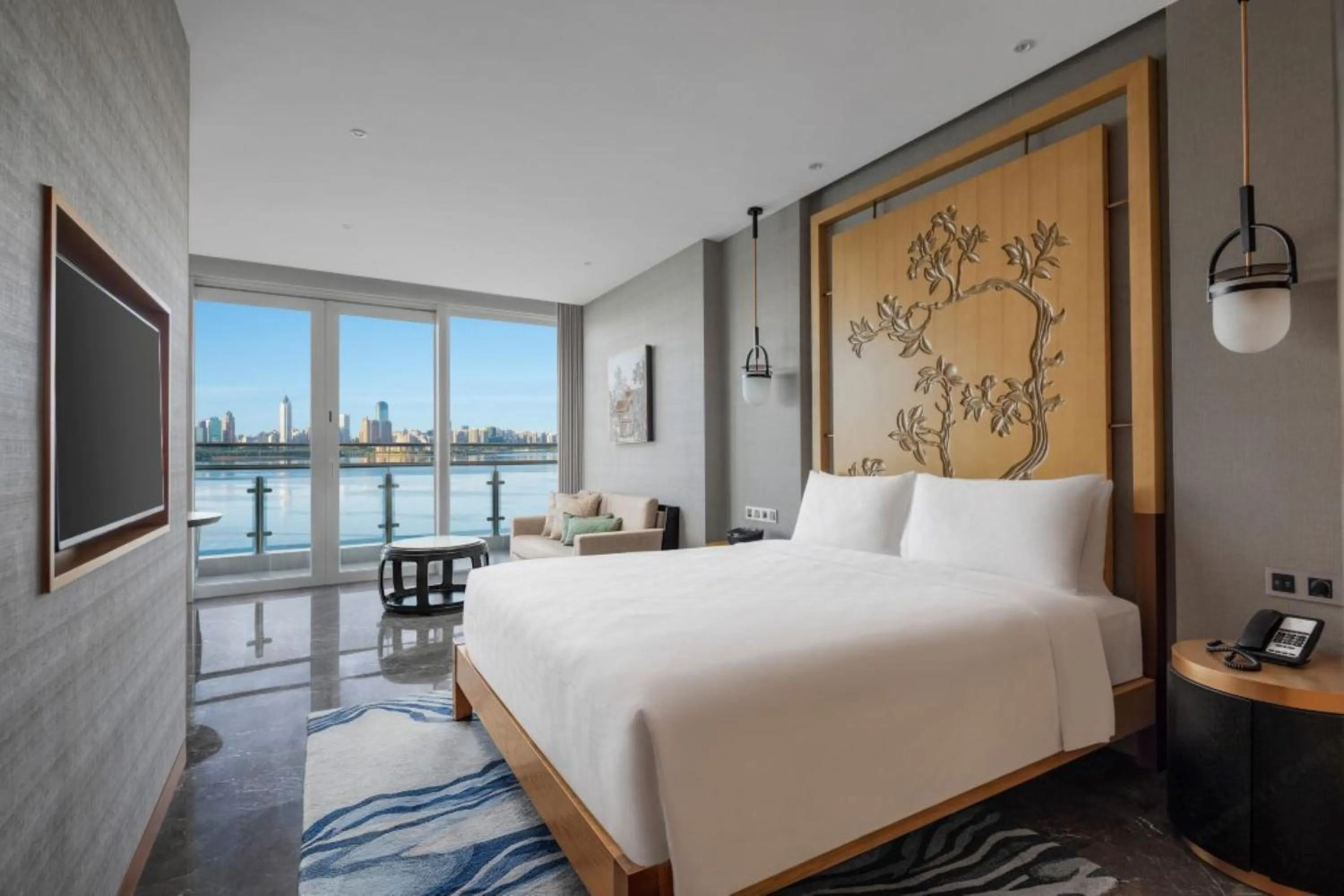 Classic King Room with Sea View in InterContinental Haikou Seaview by IHG