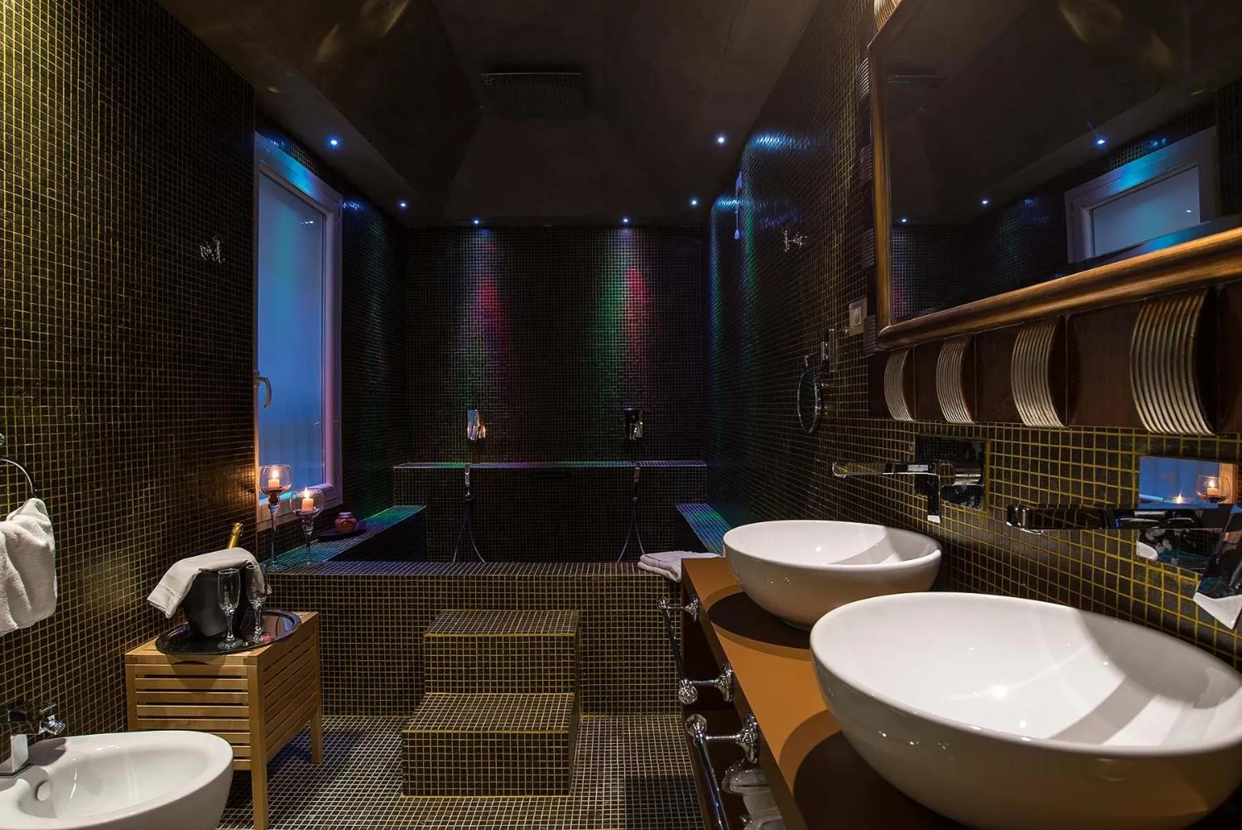 Queen Room in Colonna Suite Del Corso