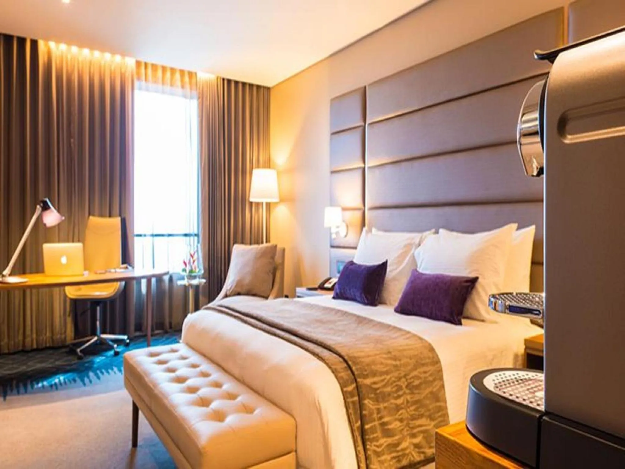 Business Class Room in Hotel 2 Fevrier