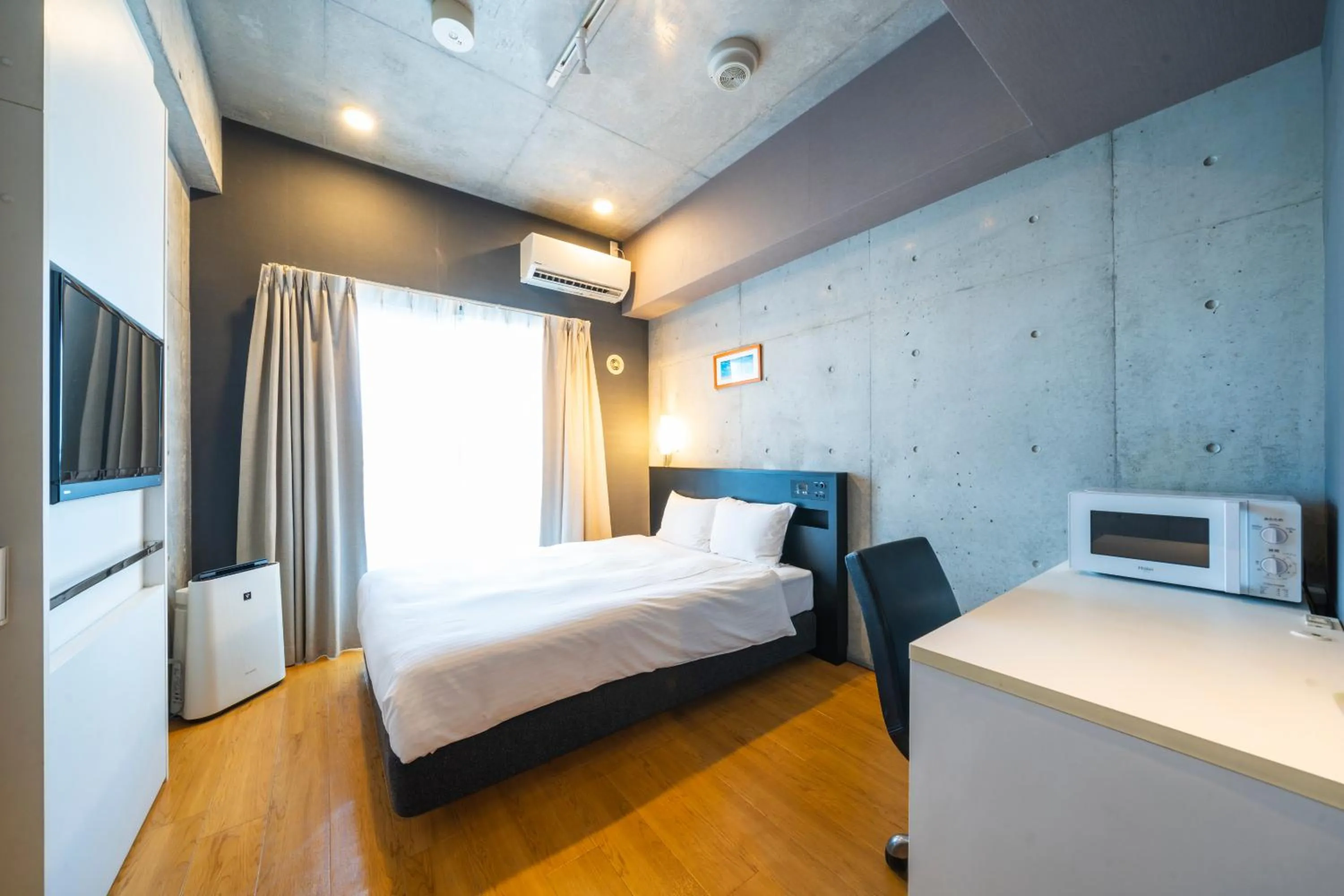 Superior Queen Room New building Non-Smoking - single occupancy in NAHA-WEST INN