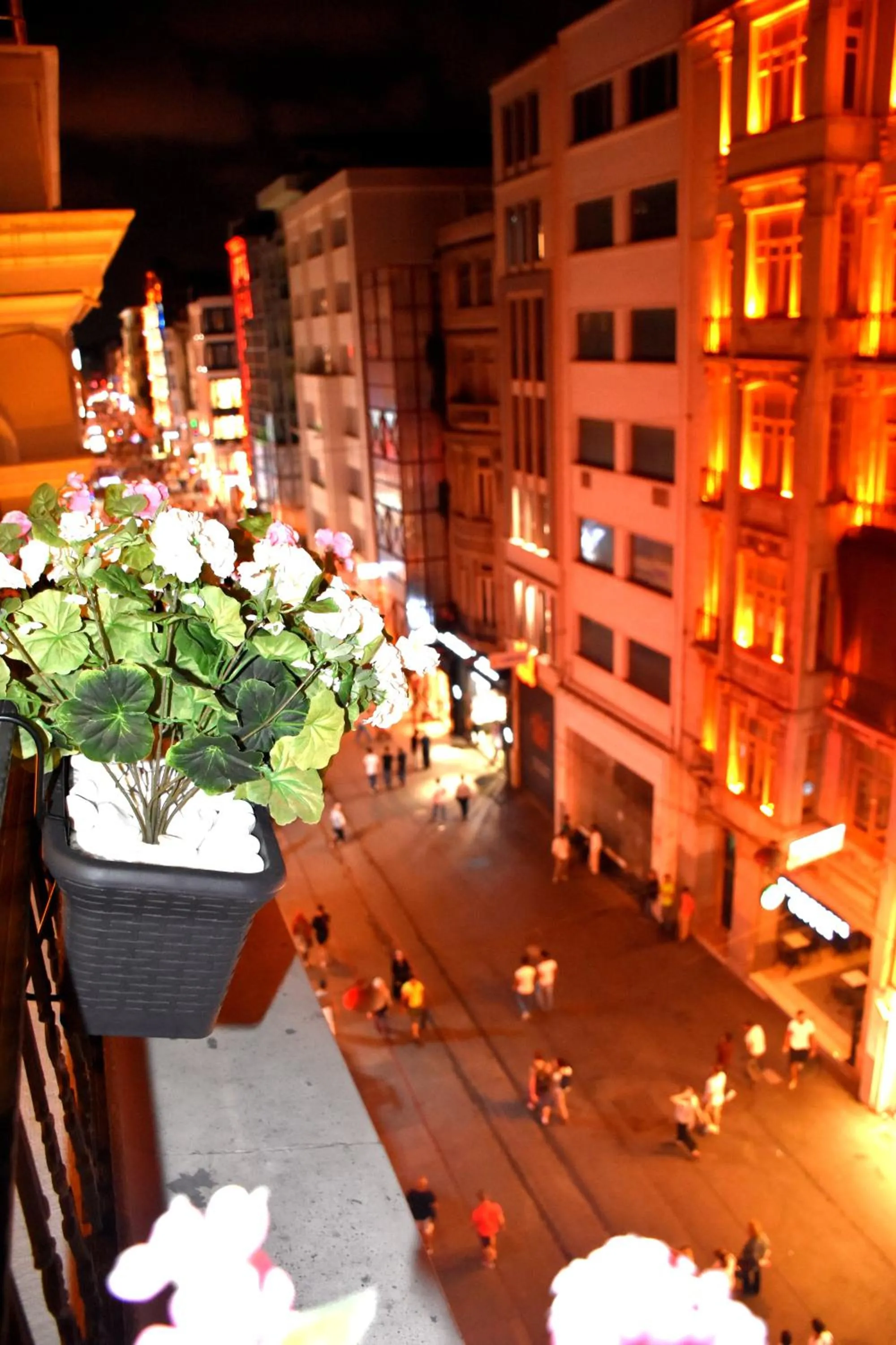 Deluxe Double Room with Istiklal view in Bonne Sante Hotel