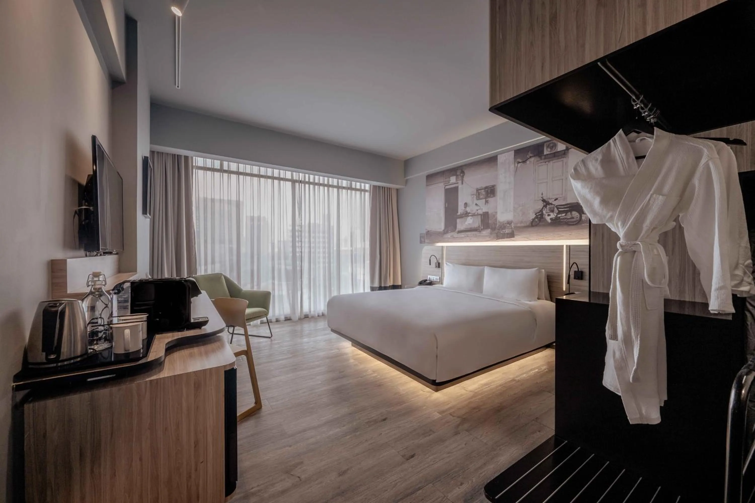 Deluxe King Room in The Kuala Lumpur Journal Hotel