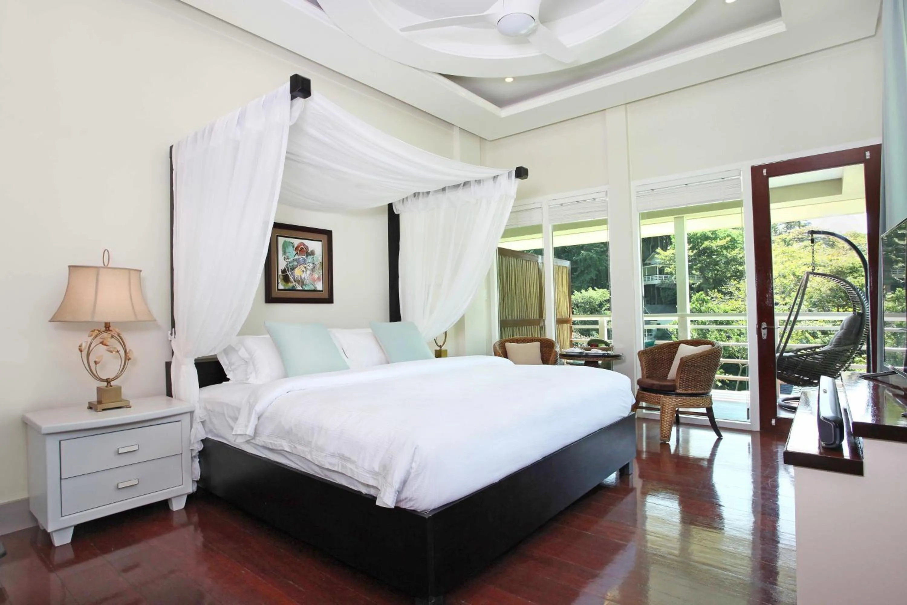 Family Suite with Partial Ocean View in Matinloc Island Resort