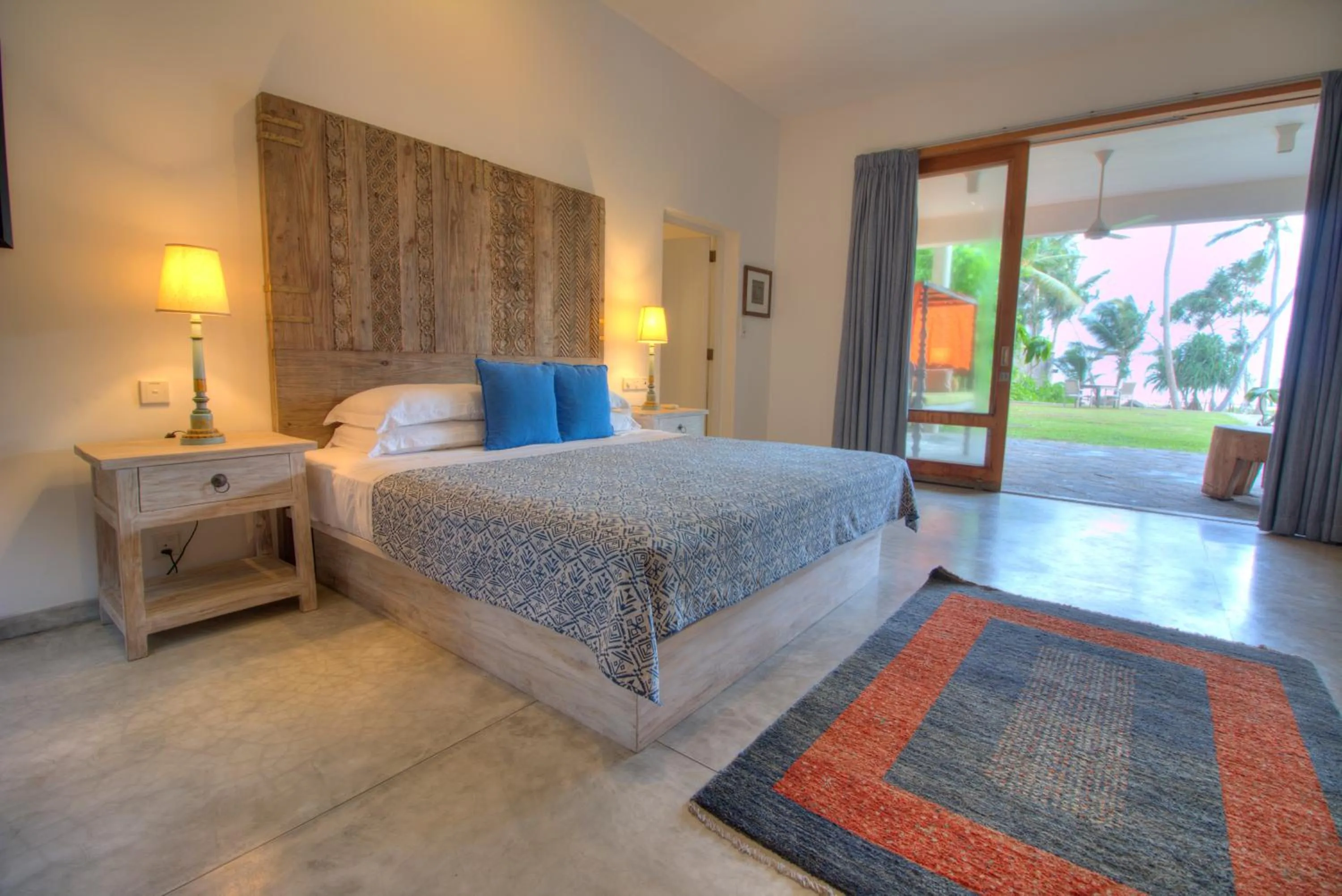 Cinnamon Suite in Villa Saffron Hikkaduwa