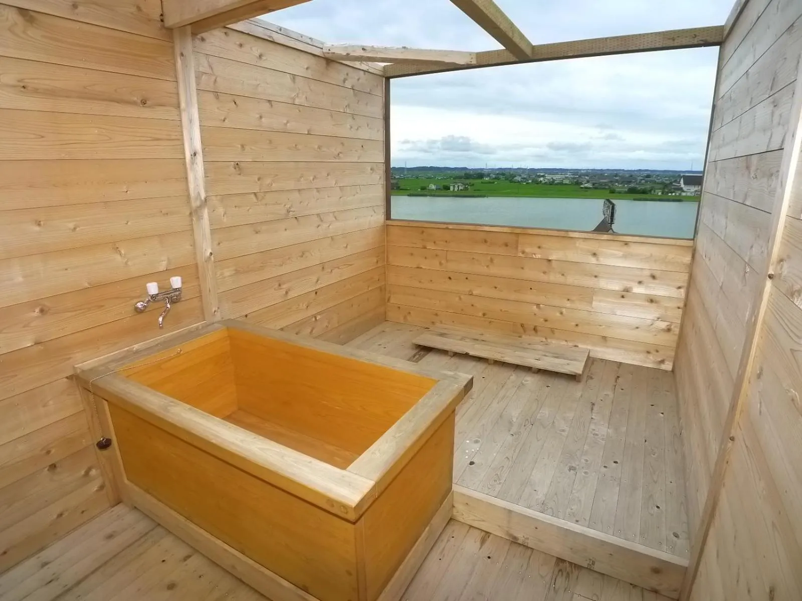 Deluxe Japanese-Style Room - single occupancy in Hotel Shin Makomo