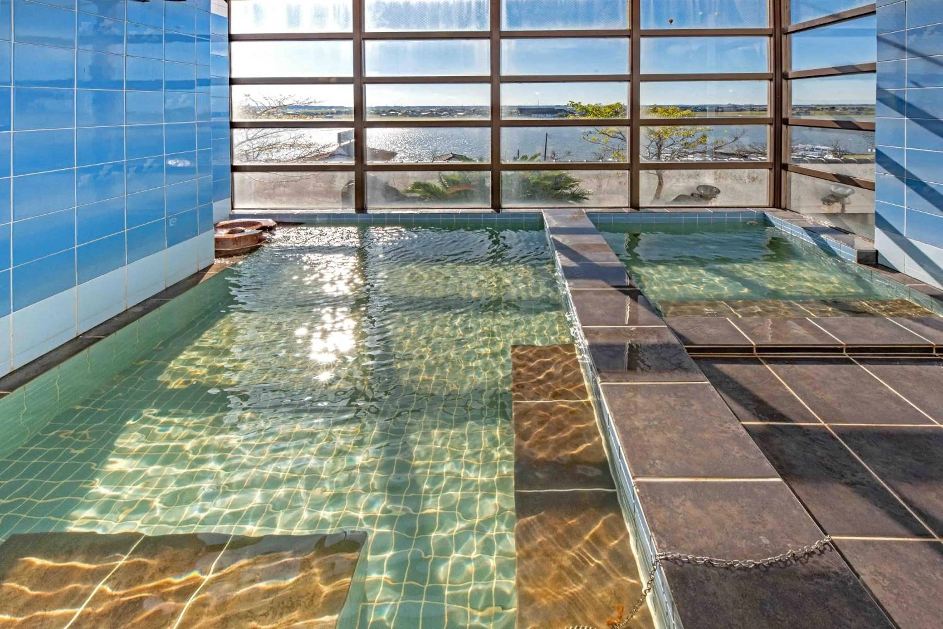 Standard Twin Room - single occupancy in Hotel Shin Makomo