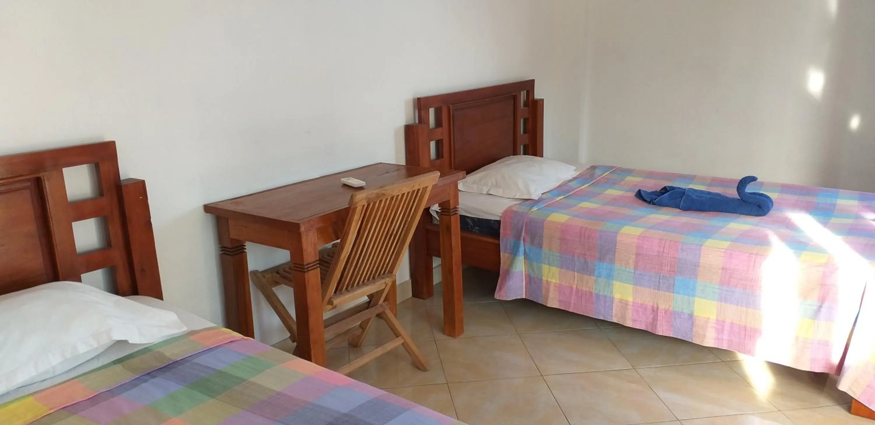 Deluxe Twin Room with Sea View in Amed Sari Beach Guesthouse