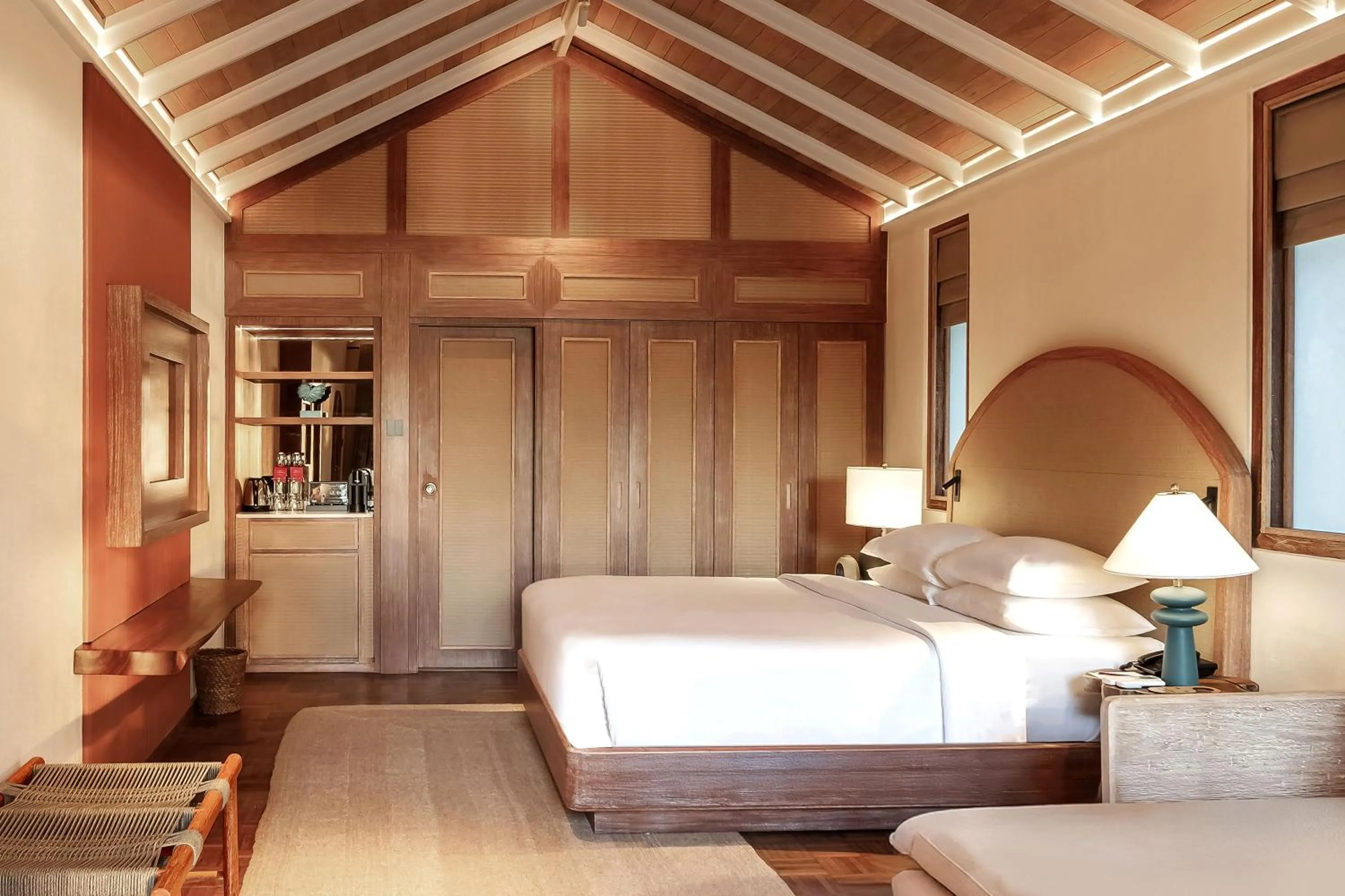 Deluxe Sunset Villa in NH Collection Maldives Reethi Resort