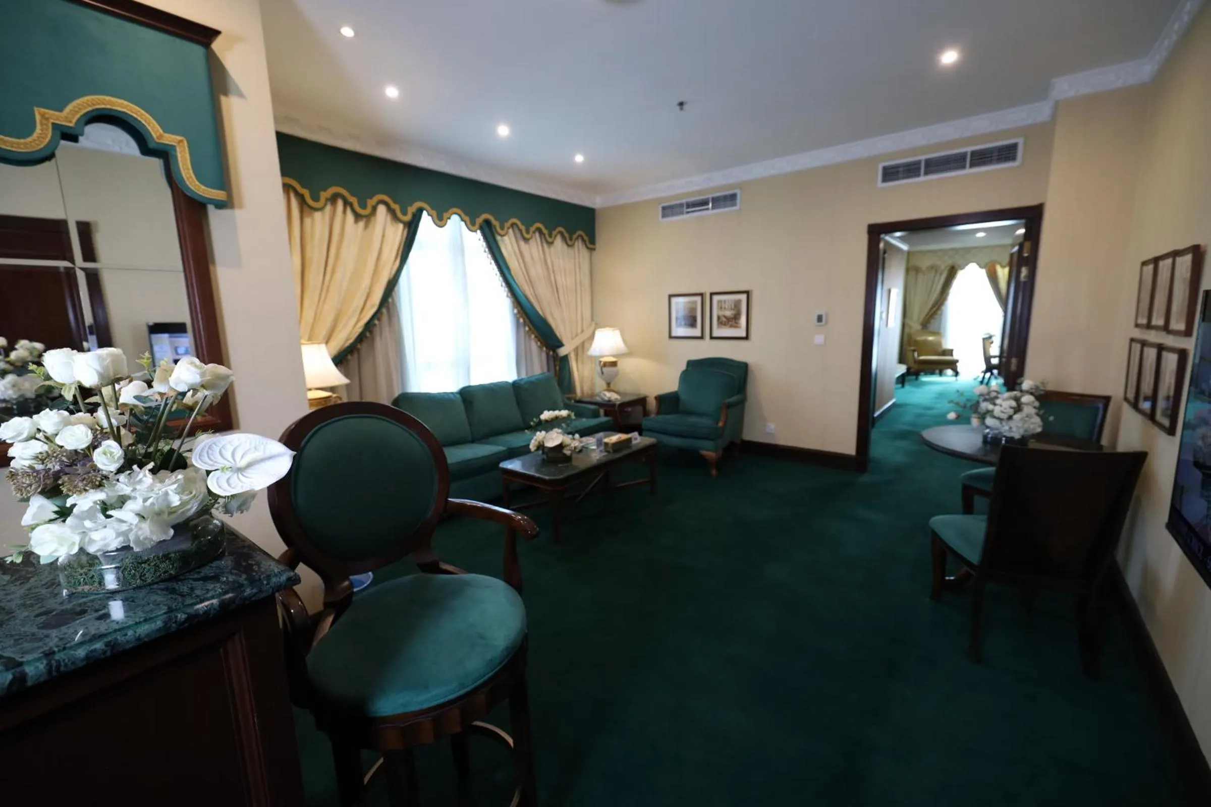 Deluxe Suite in Habitat All Suites, Al Khobar