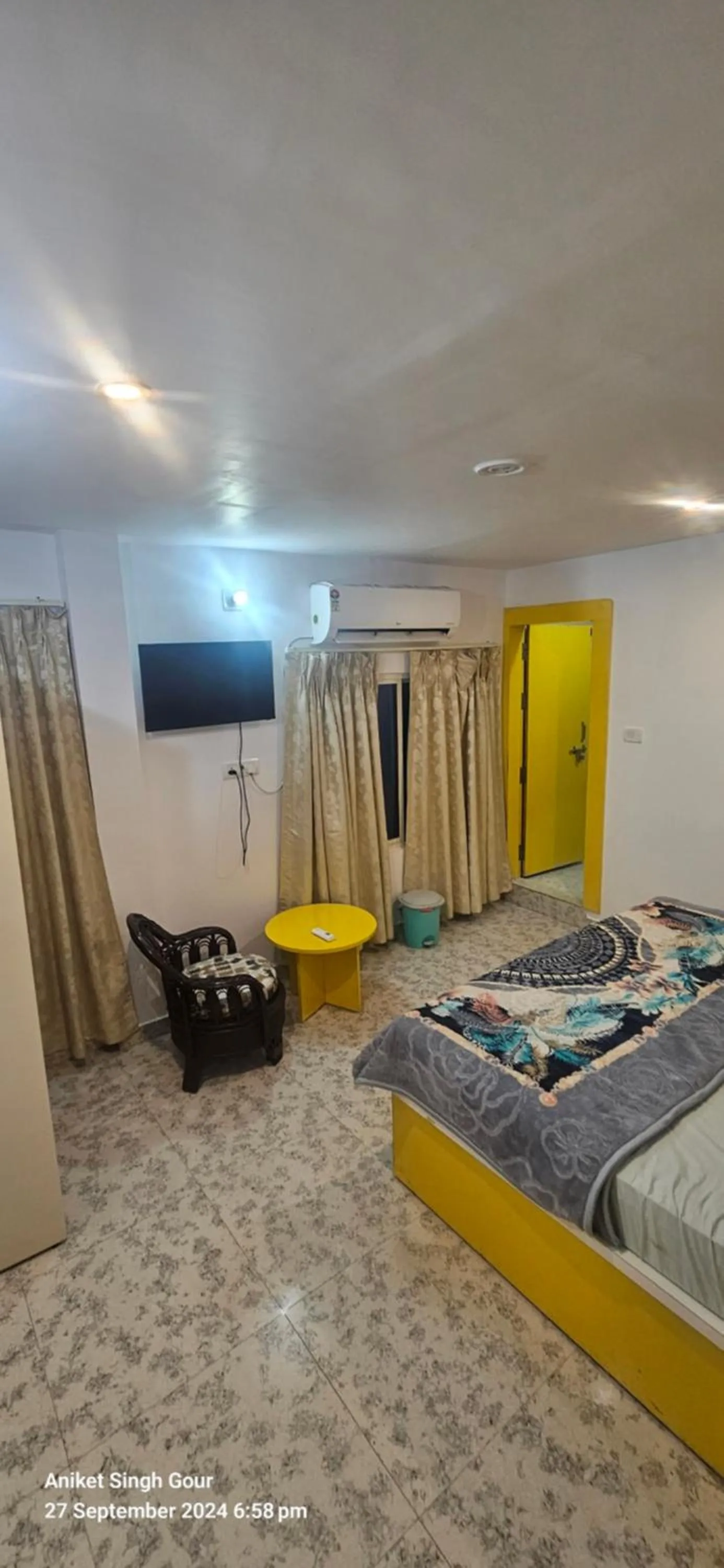 Deluxe King Suite in Hotel Sunset