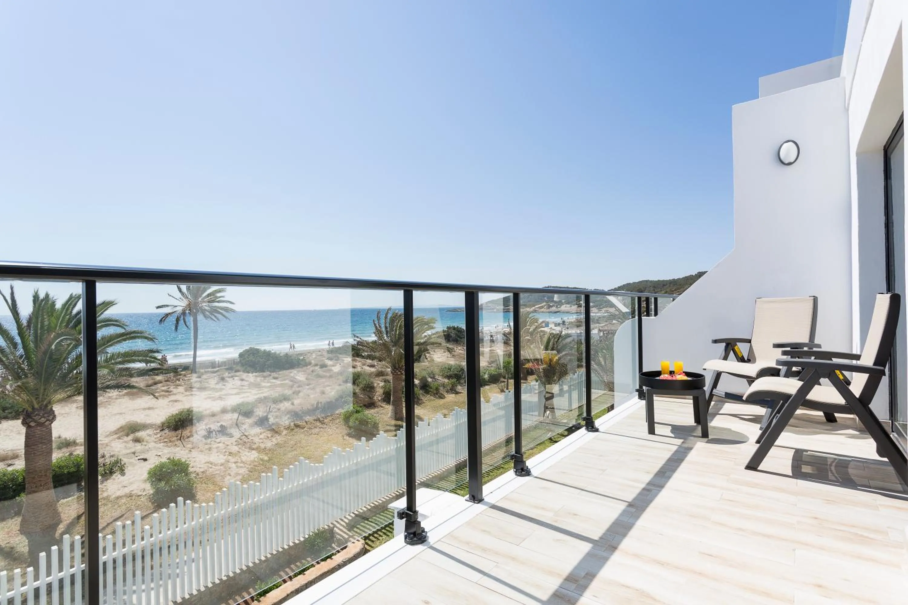 Suite Seafront View in Grand Palladium White Island Resort & Spa - All Inclusive