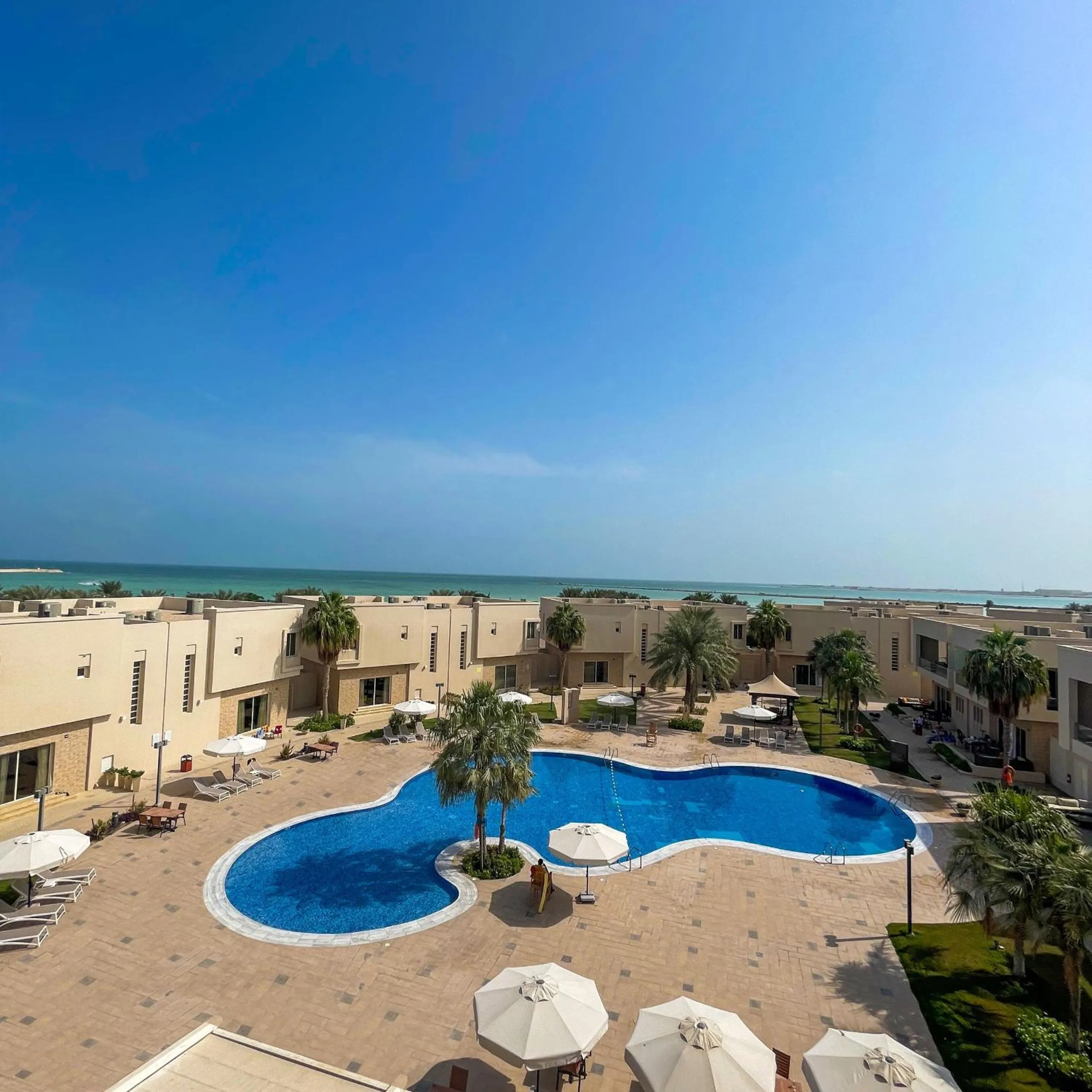 Three-Bedroom Villa with Pool View in Simaisma A Murwab Resort