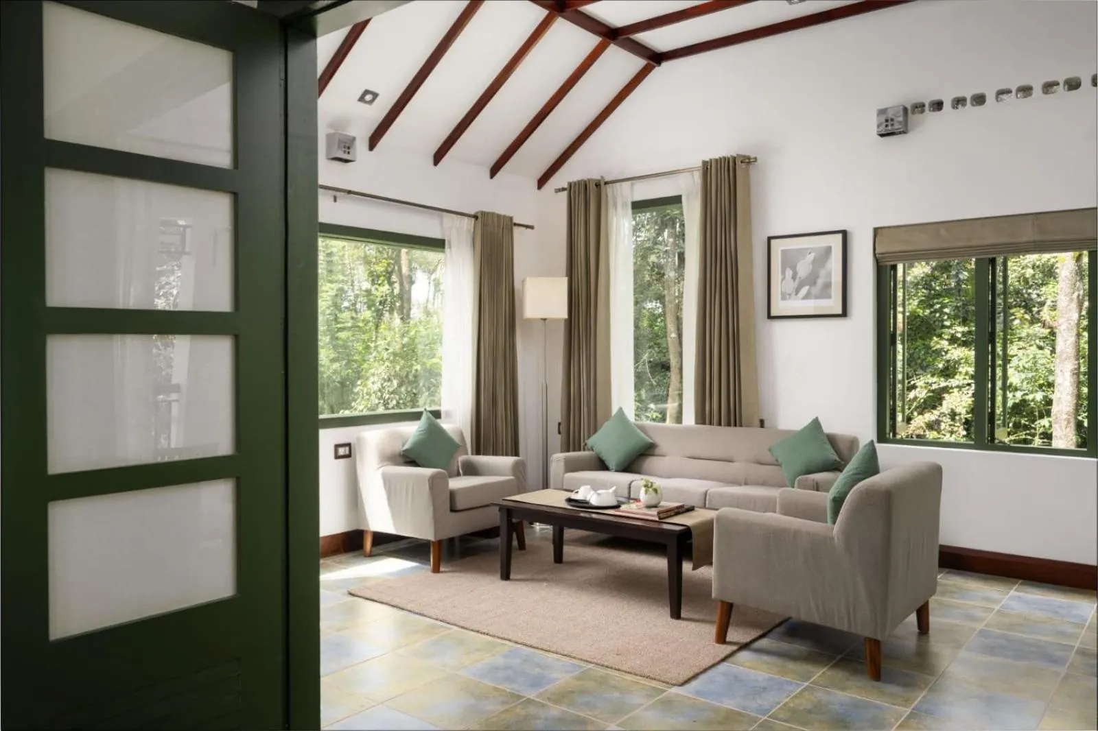 Presidential Suite in Reen Resorts Aanavilasam Plantation Thekkady