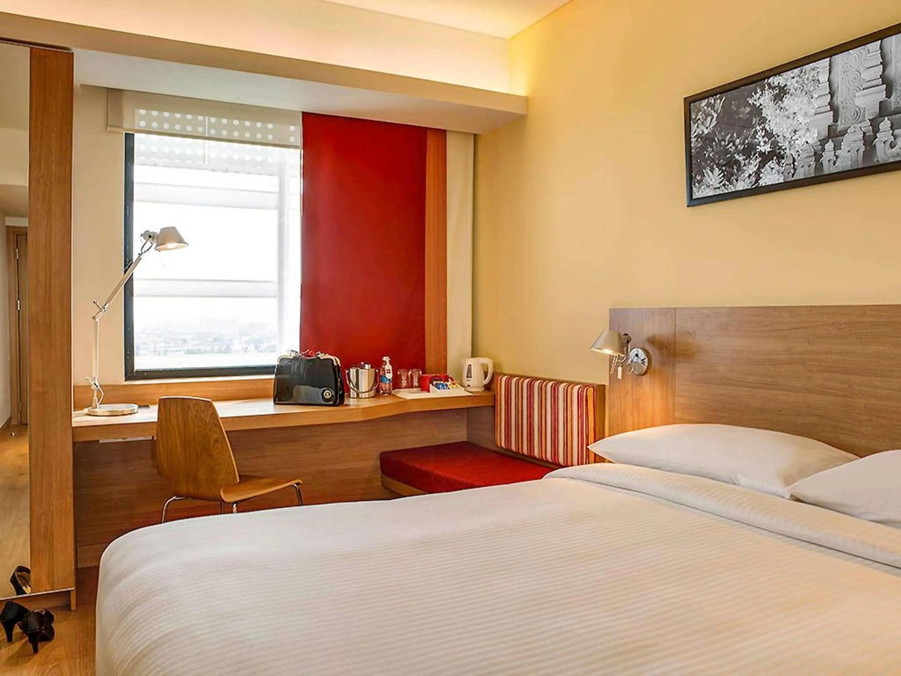 Standard Queen Room with Extra Benefits in ibis Chennai City Centre - An Accor Brand