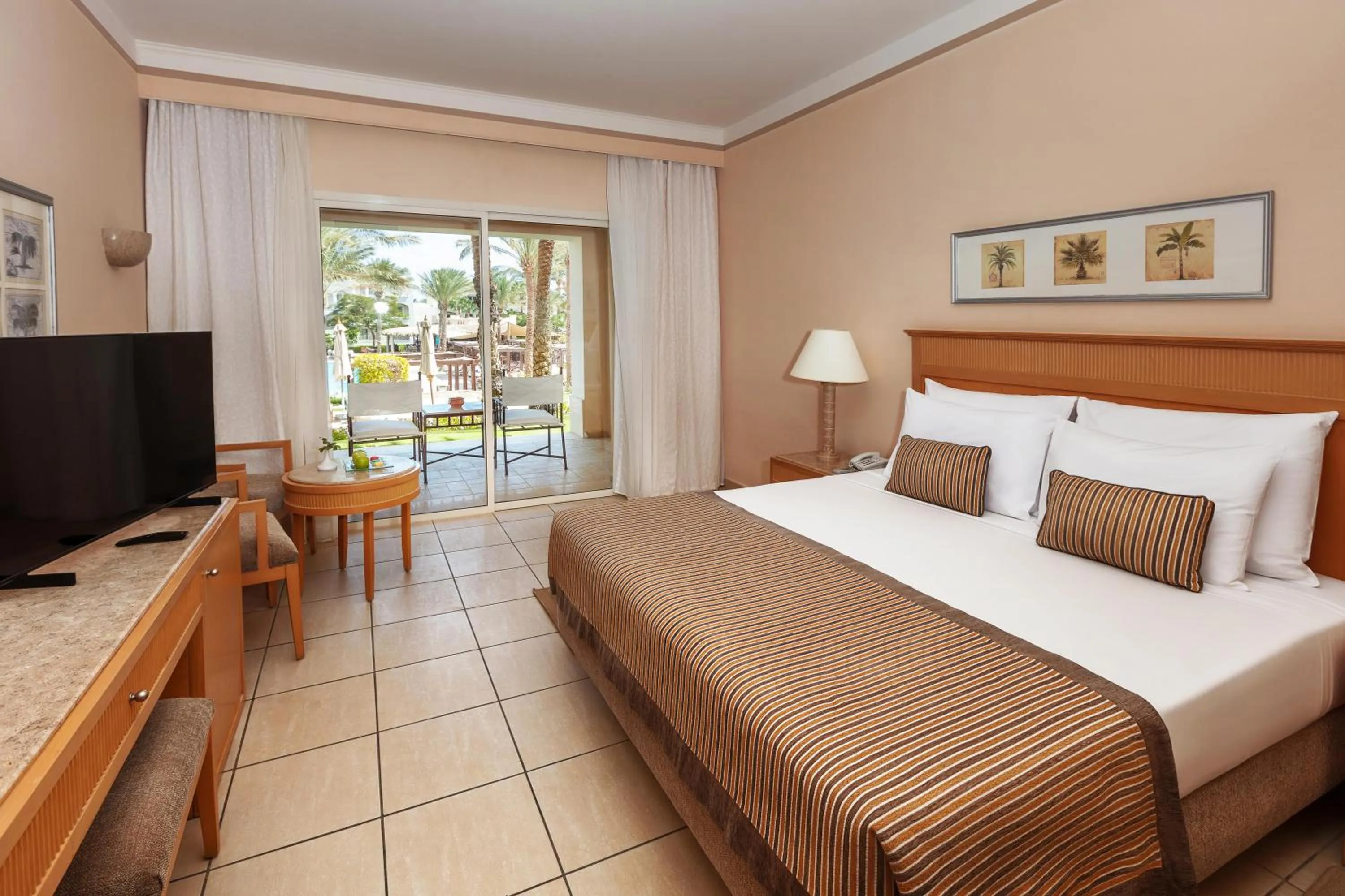 Superior Queen or Twin Garden View in JAZ Makadi Star & Spa