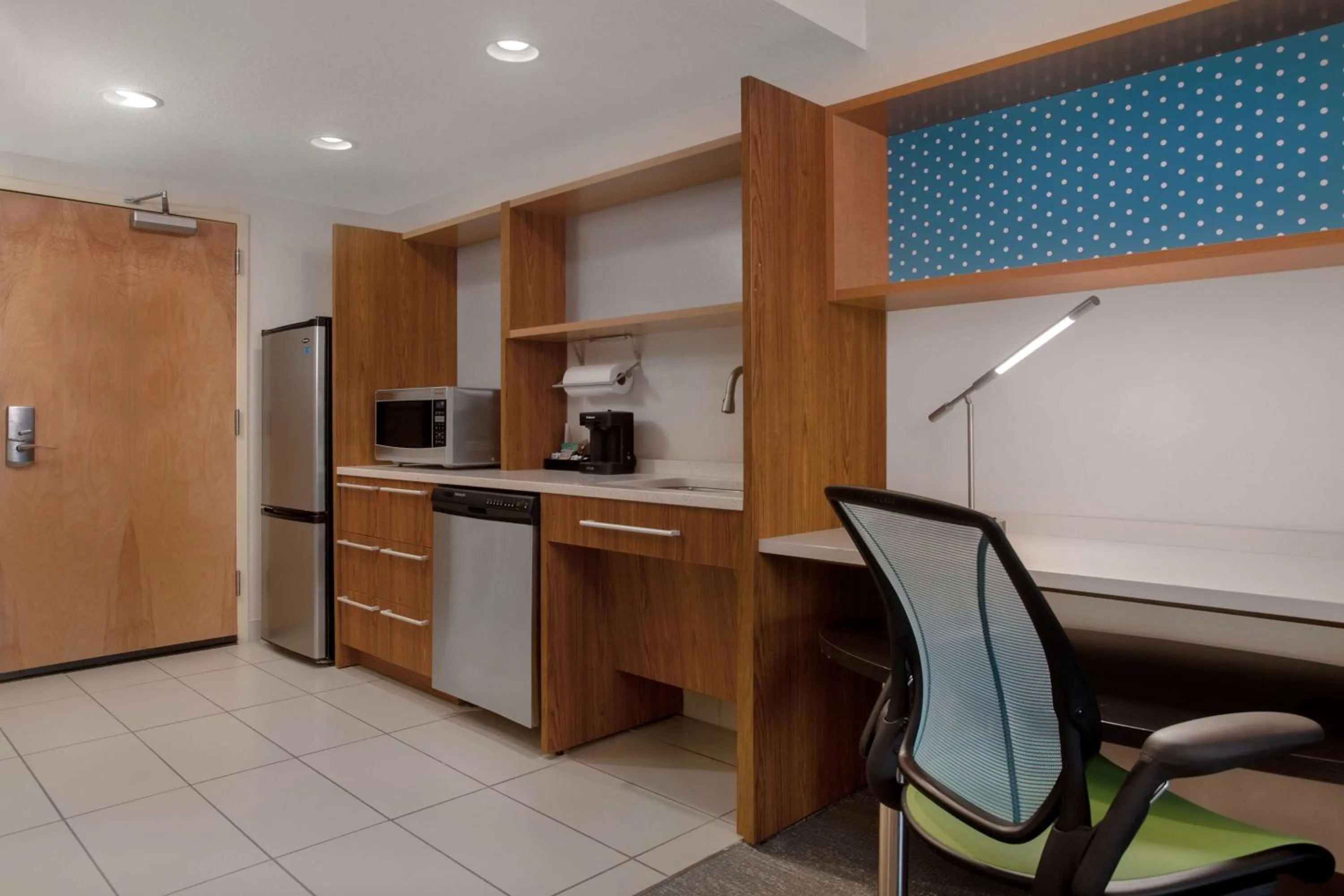 Queen Studio - Non-Smoking in Home2 Suites By Hilton Gainesville