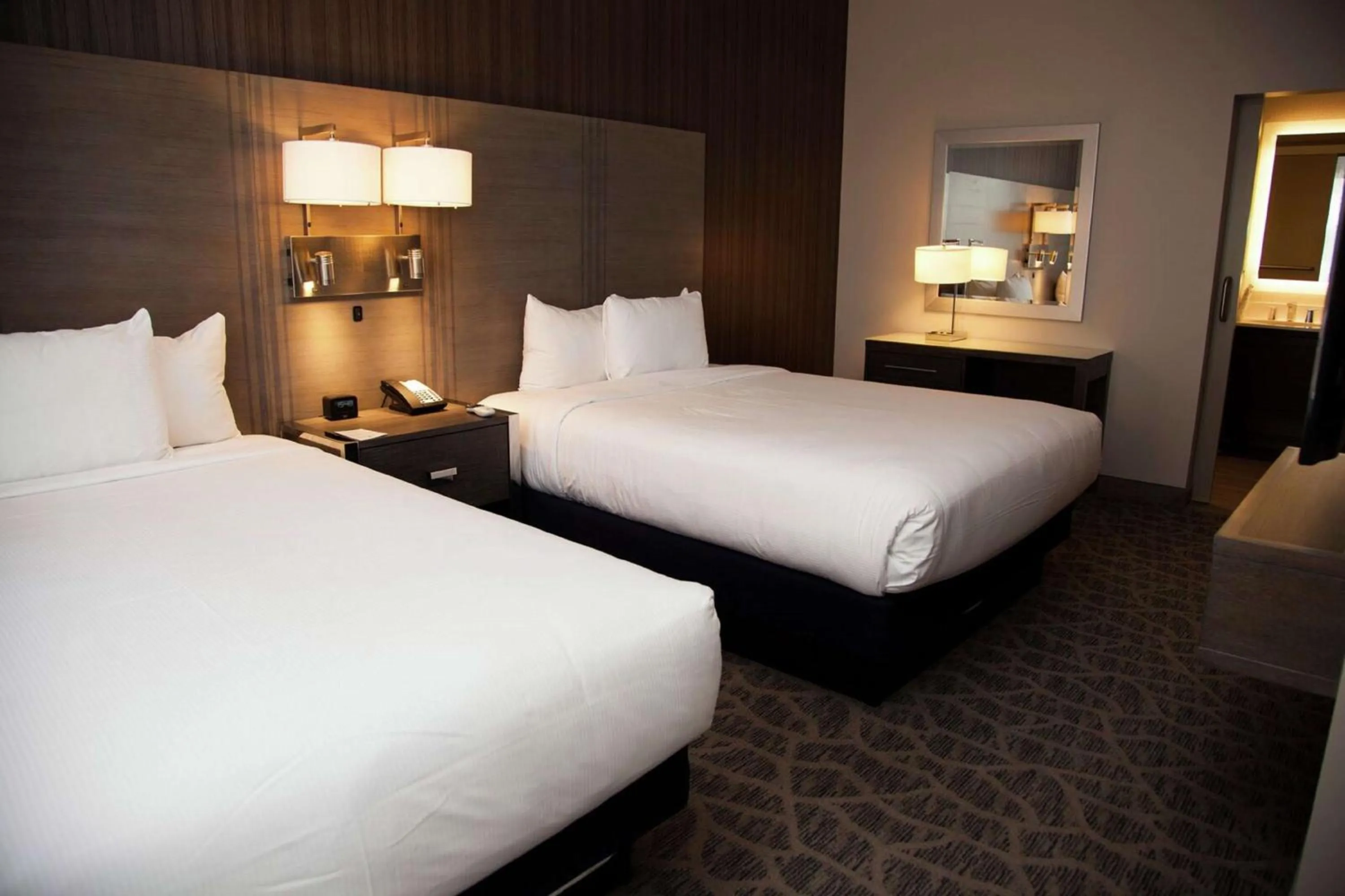 Corner Suite with Two Queen Beds in Embassy Suites by Hilton The Woodlands