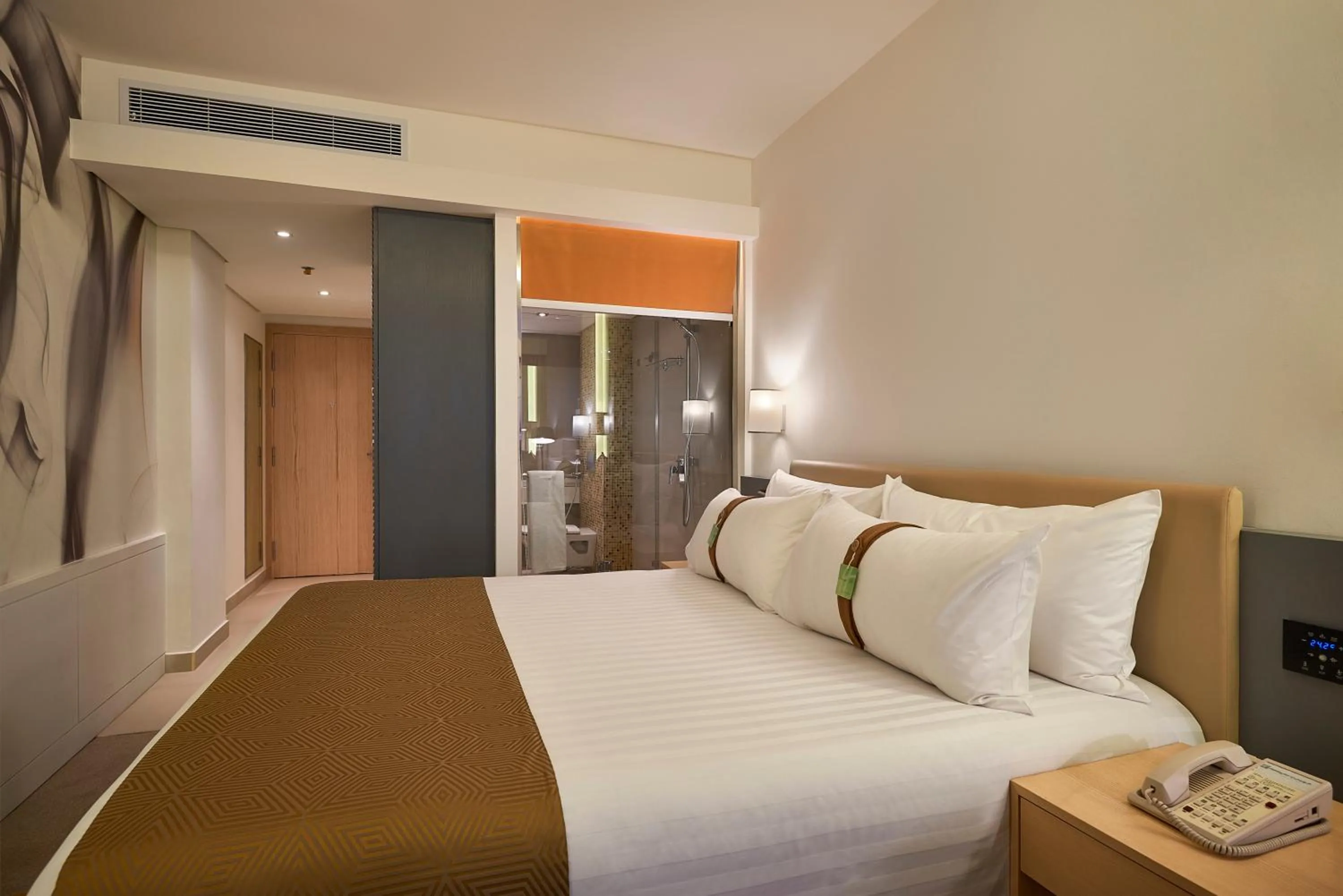 King Room with City View - Smoking in Holiday Inn Cairo Maadi by IHG