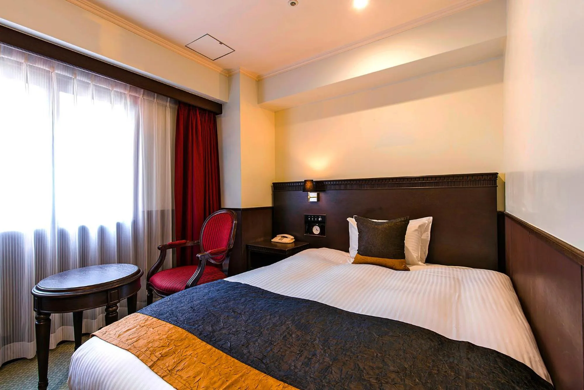 Superior Single Room in Kobe Tor Road Hotel Sanraku