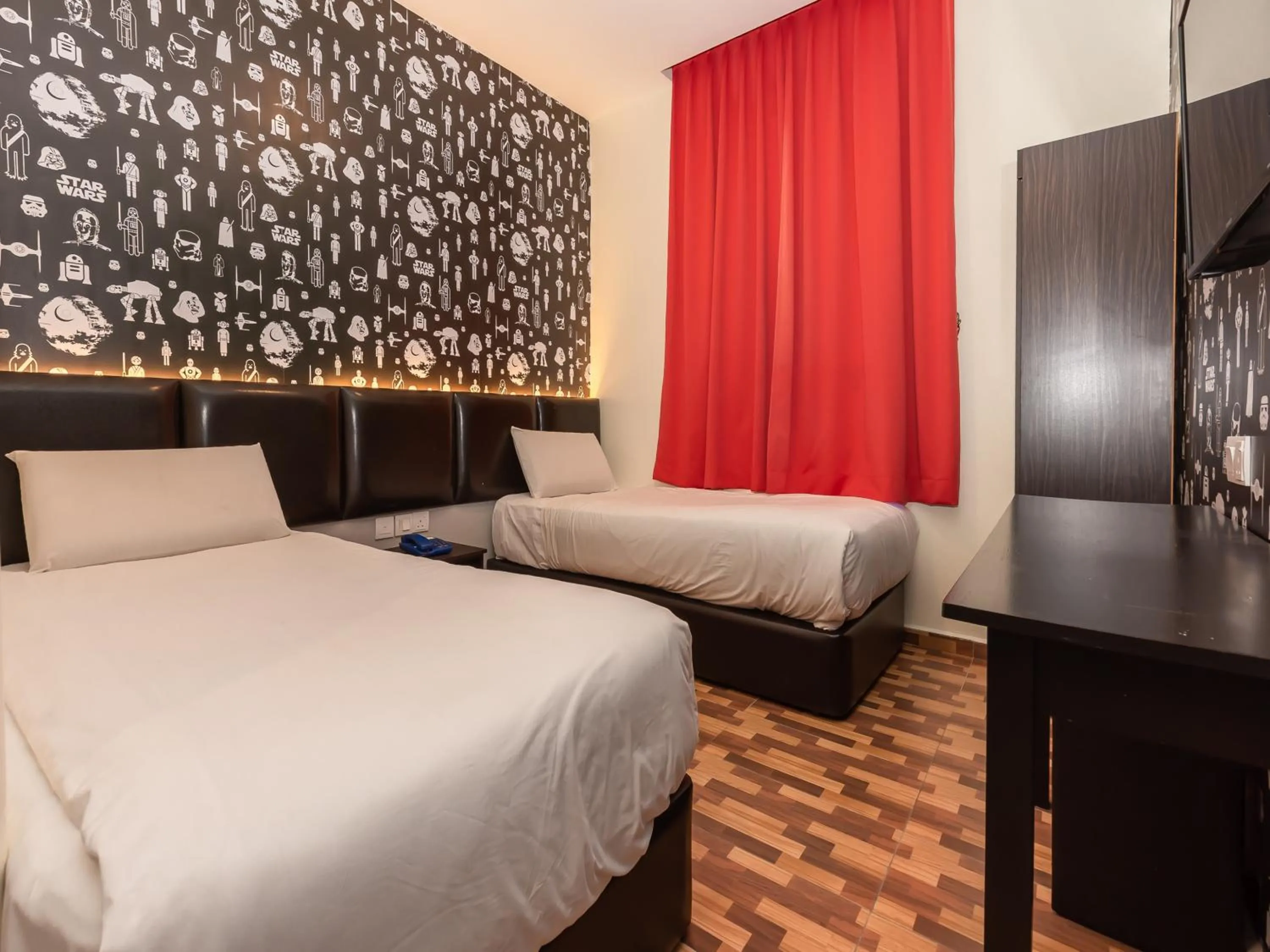 Standard Twin Room in Gold City Hotel