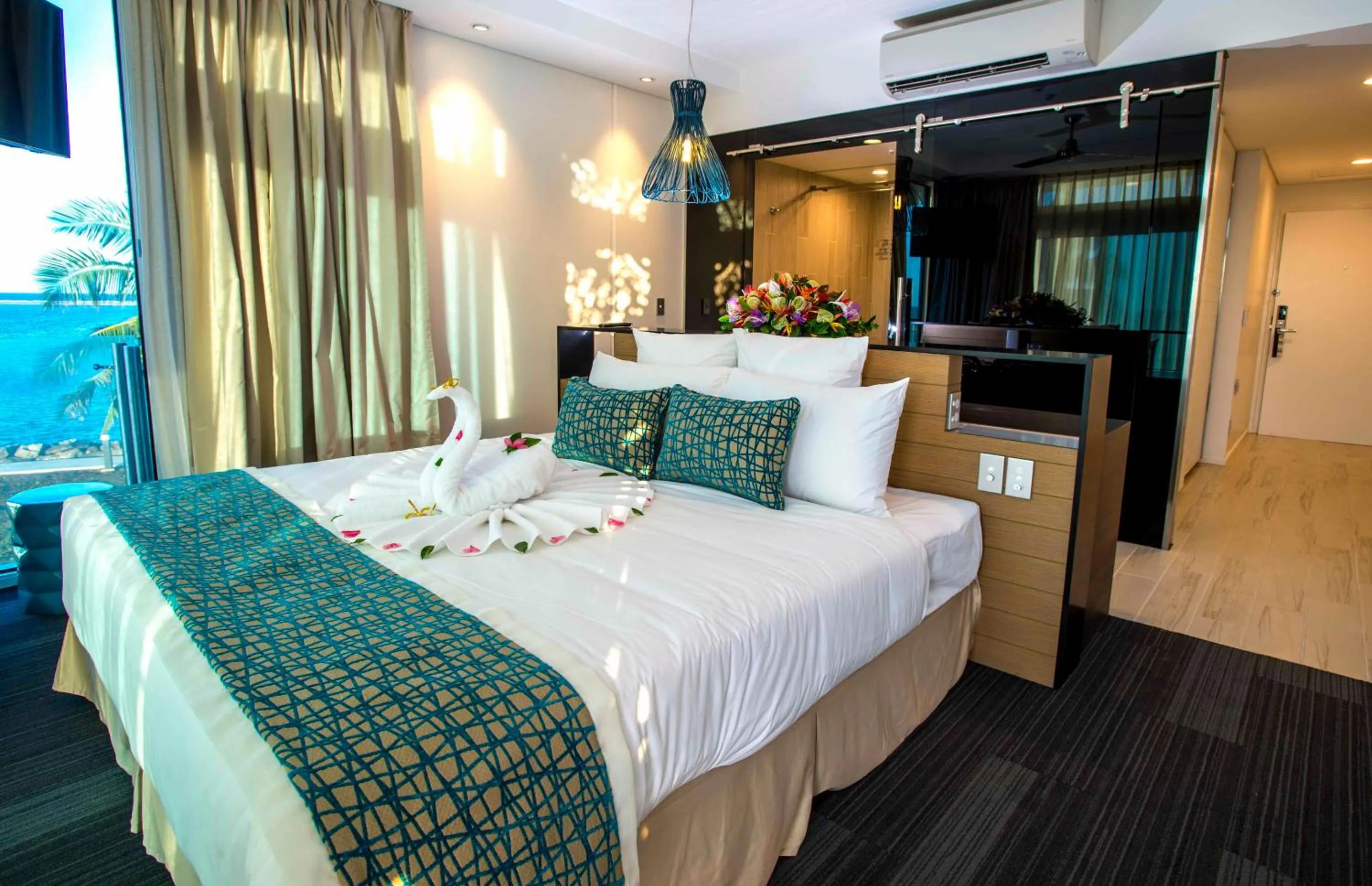 Double Room with Sea View in Taumeasina Island Resort