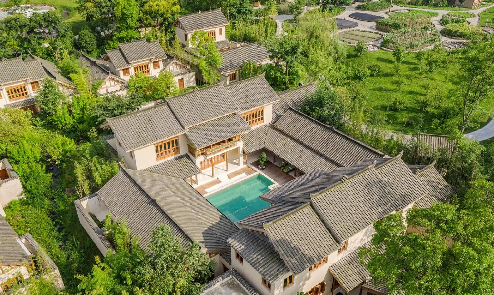 Presidential Villa in Six Senses Qing Cheng Mountain