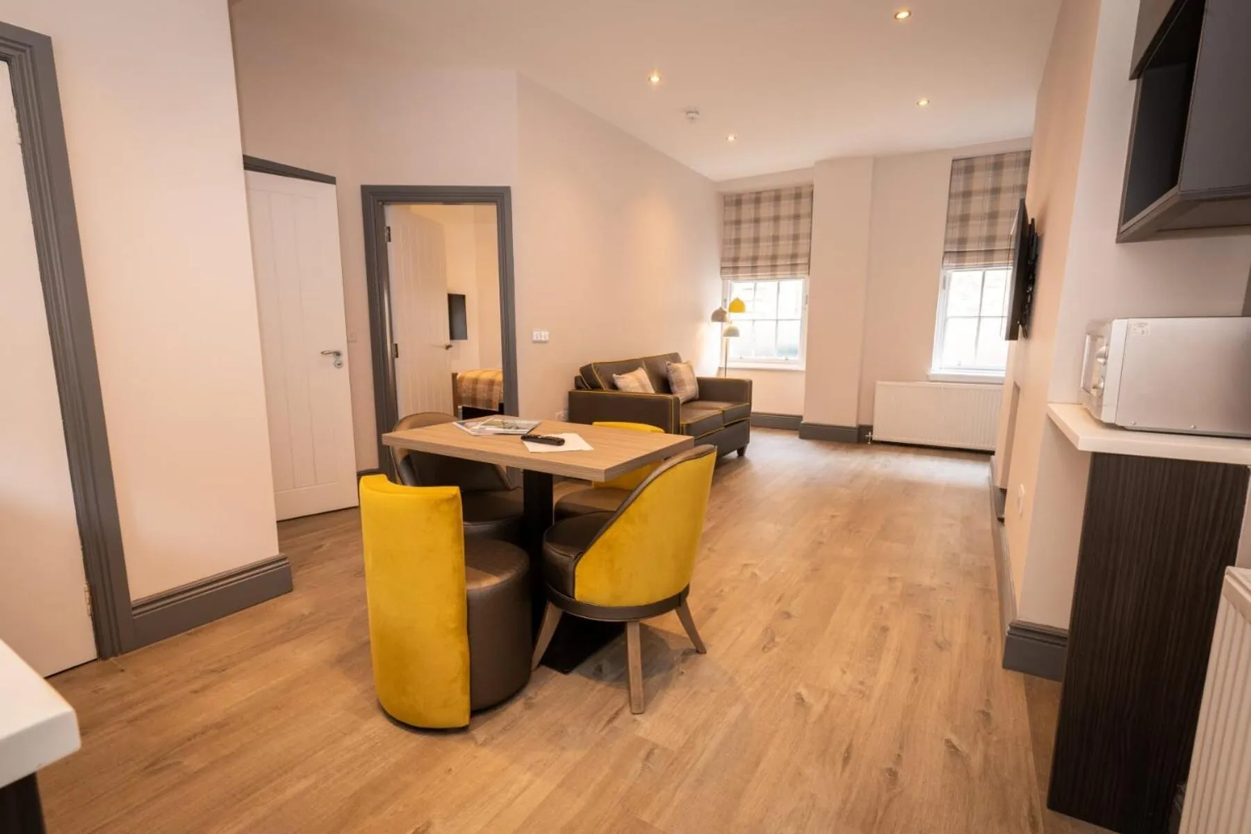 Two-Bedroom Apartment in Court Residence Aparthotel