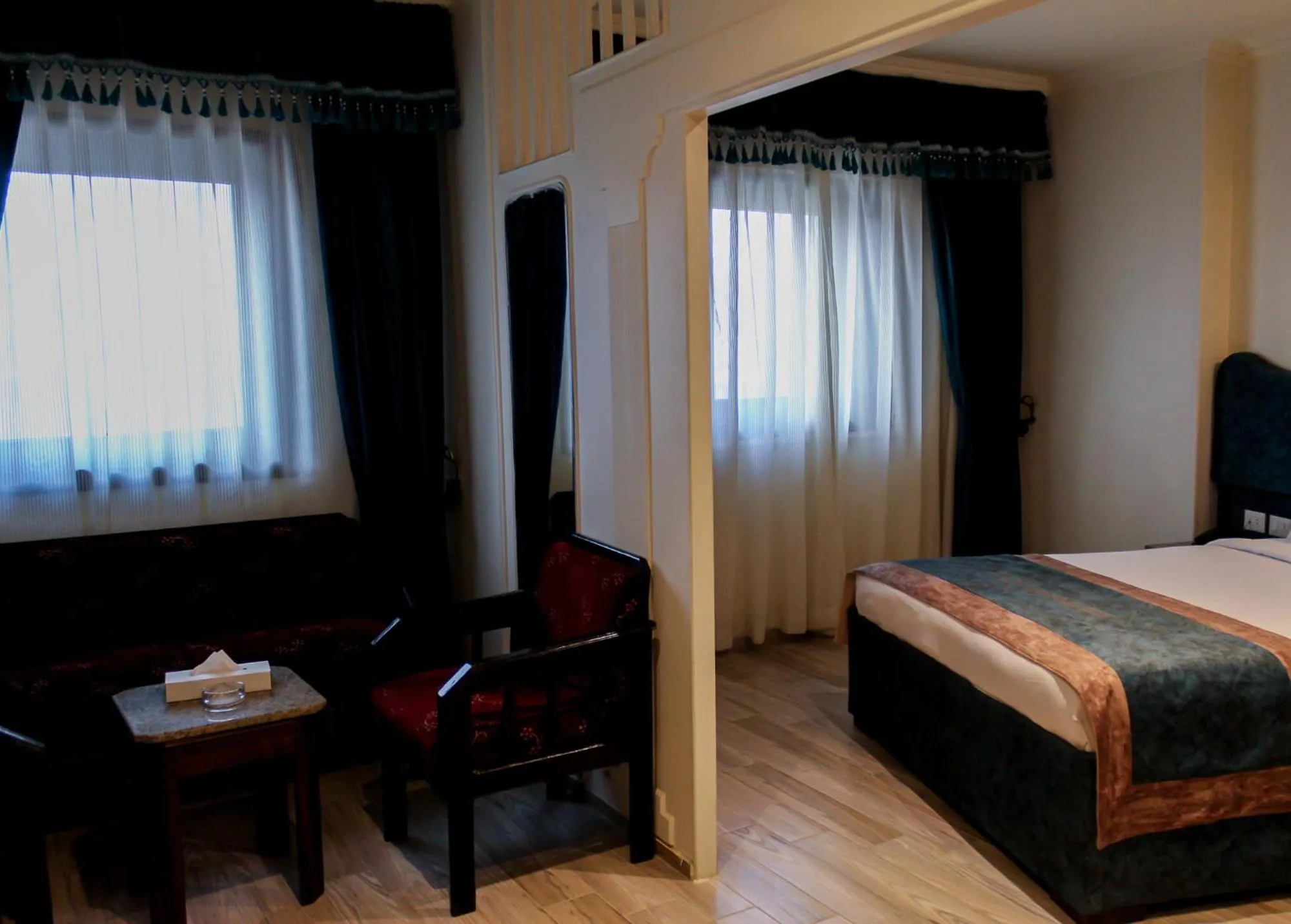 Suite in Hor Moheb Hotel
