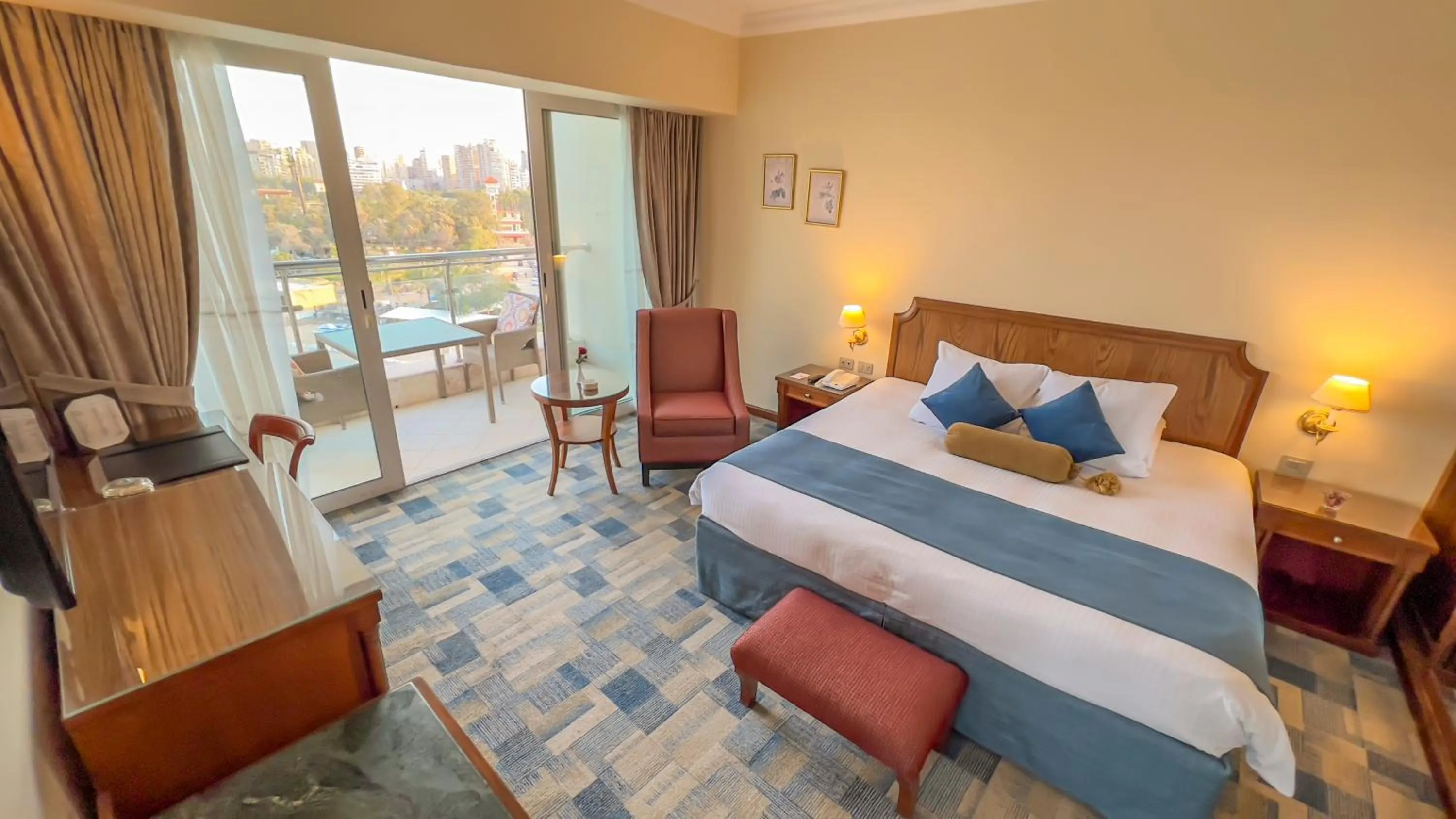 Executive Suite in Helnan Royal Palestine Hotel - Montazah Gardens