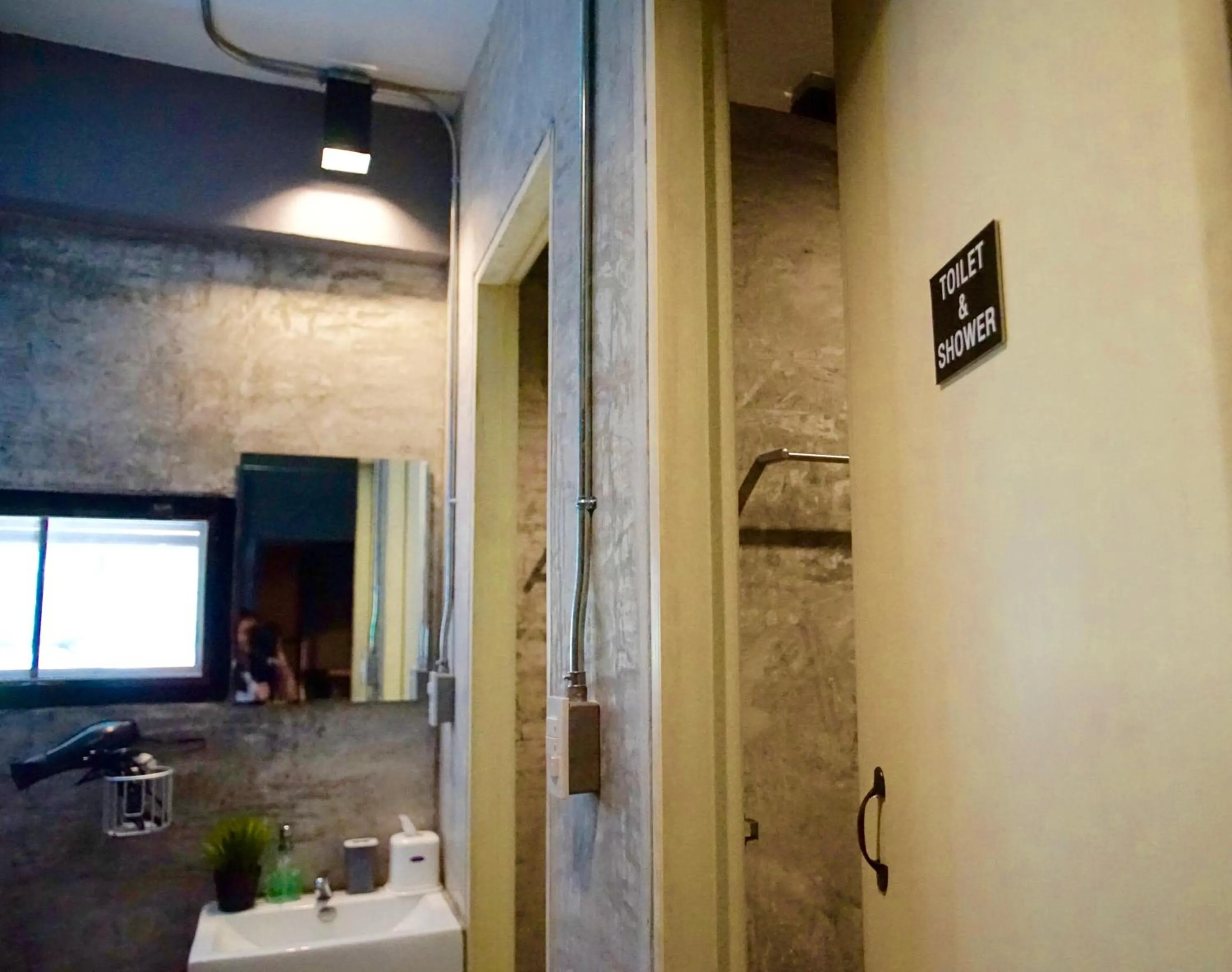 Family Studio with Shared Bathroom in The Backpack Hostel