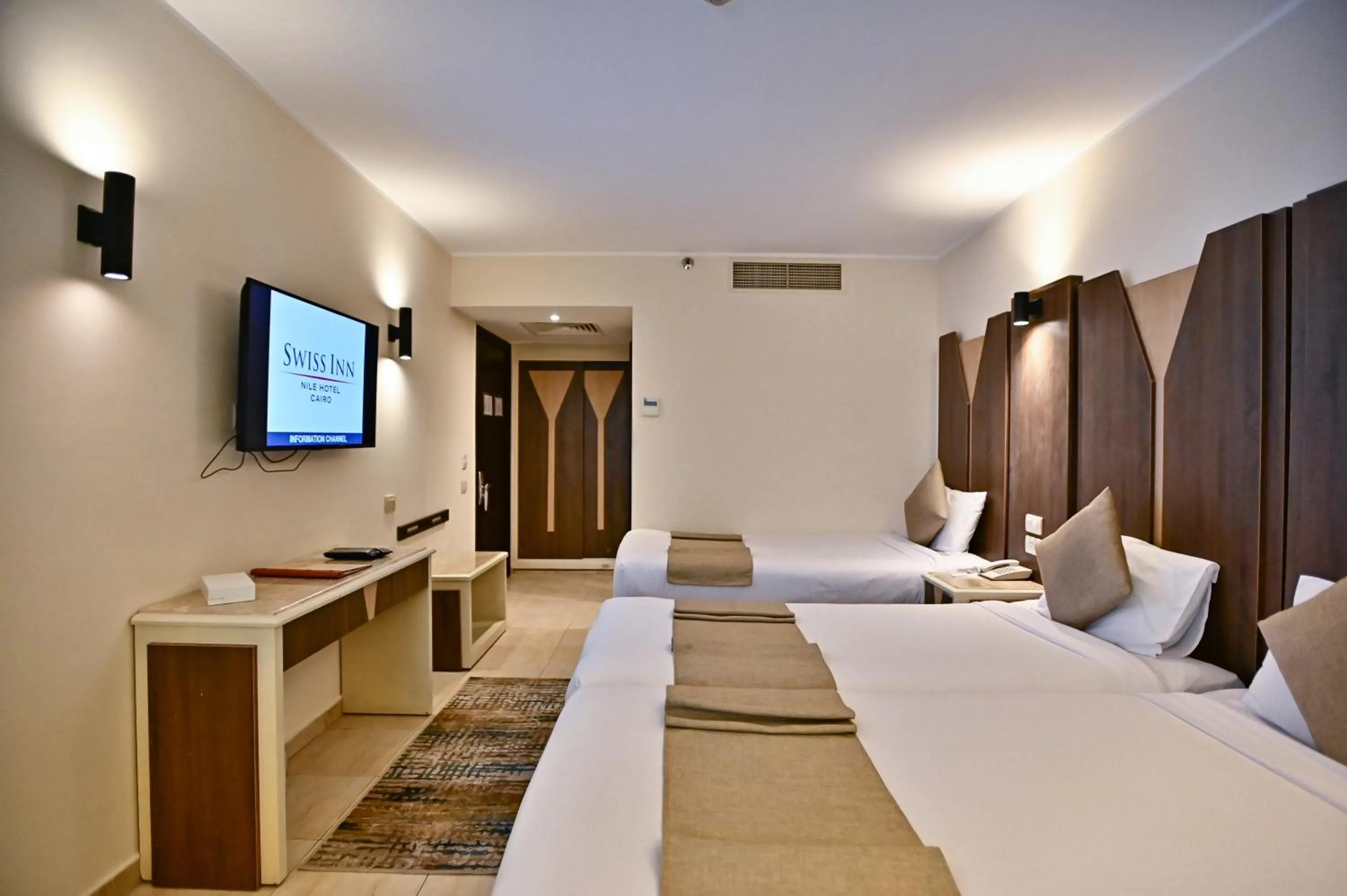 Standard Triple Room in Swiss Inn Nile Hotel