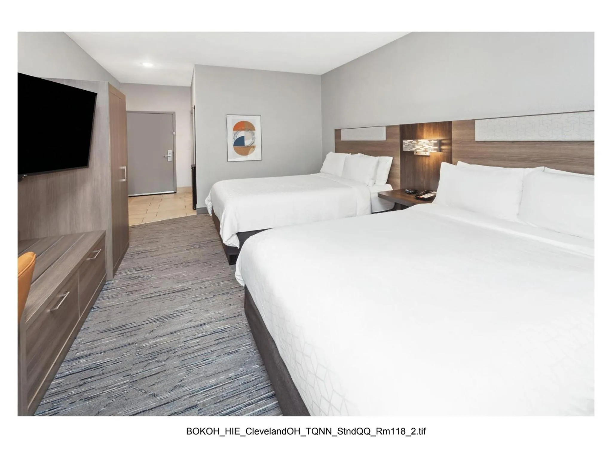 Standard Room with Two Queen Beds in Holiday Inn Express Cleveland Airport - Brook Park by IHG