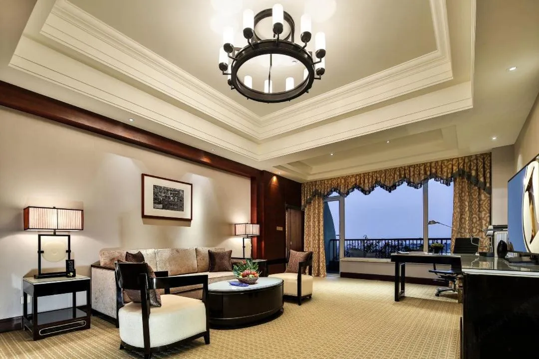 One-Bedroom King Suite with Garden View in InterContinental Sancha Lake by IHG