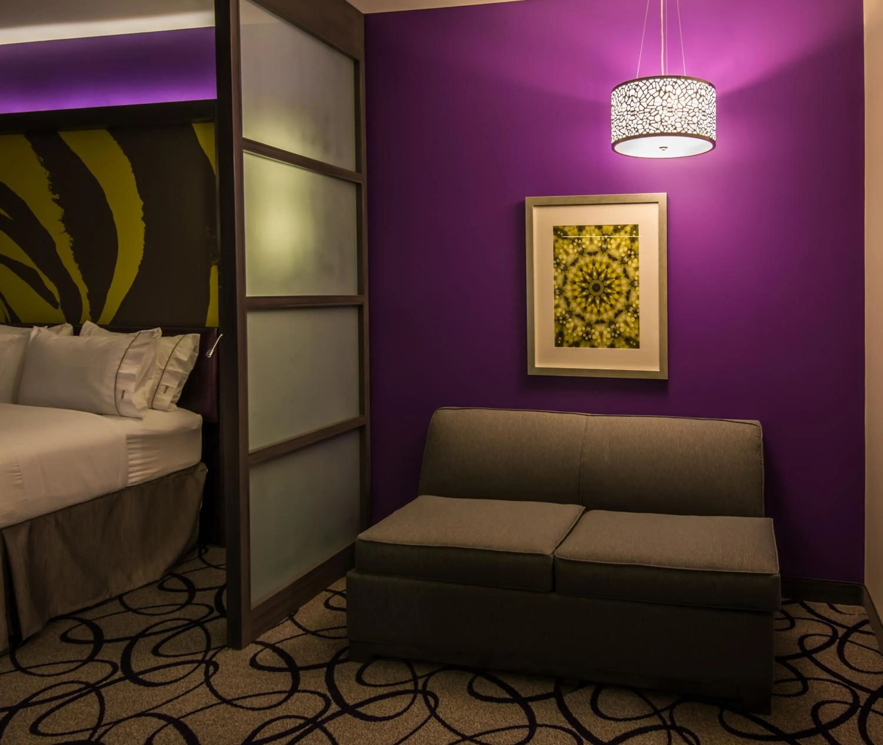 King Suite in Holiday Inn Express & Suites Garland E - Lake Hubbard I30 by IHG