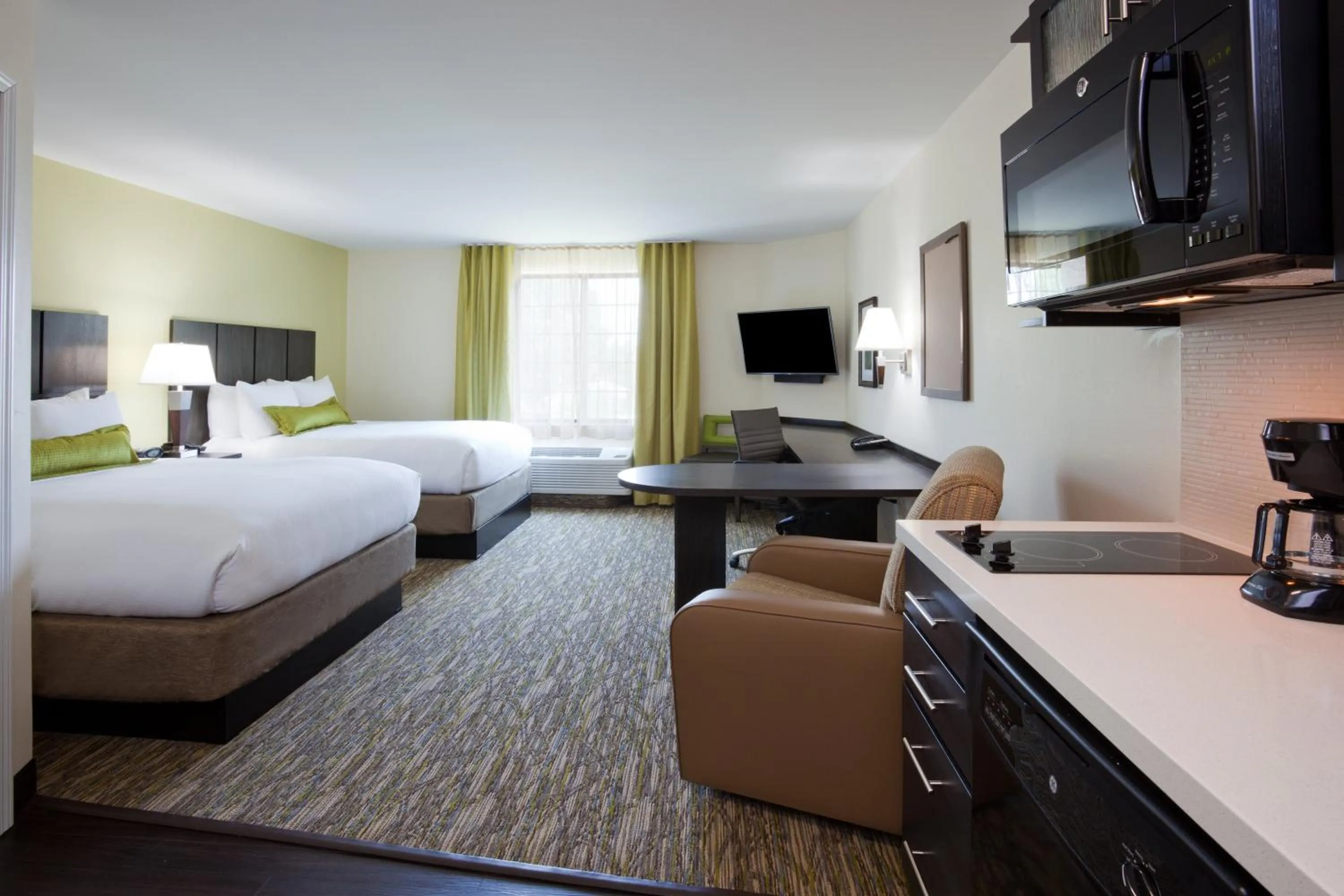 Queen Studio with Two Queen Beds - Hearing Accessible - Non-Smoking in Candlewood Suites Dickinson by IHG