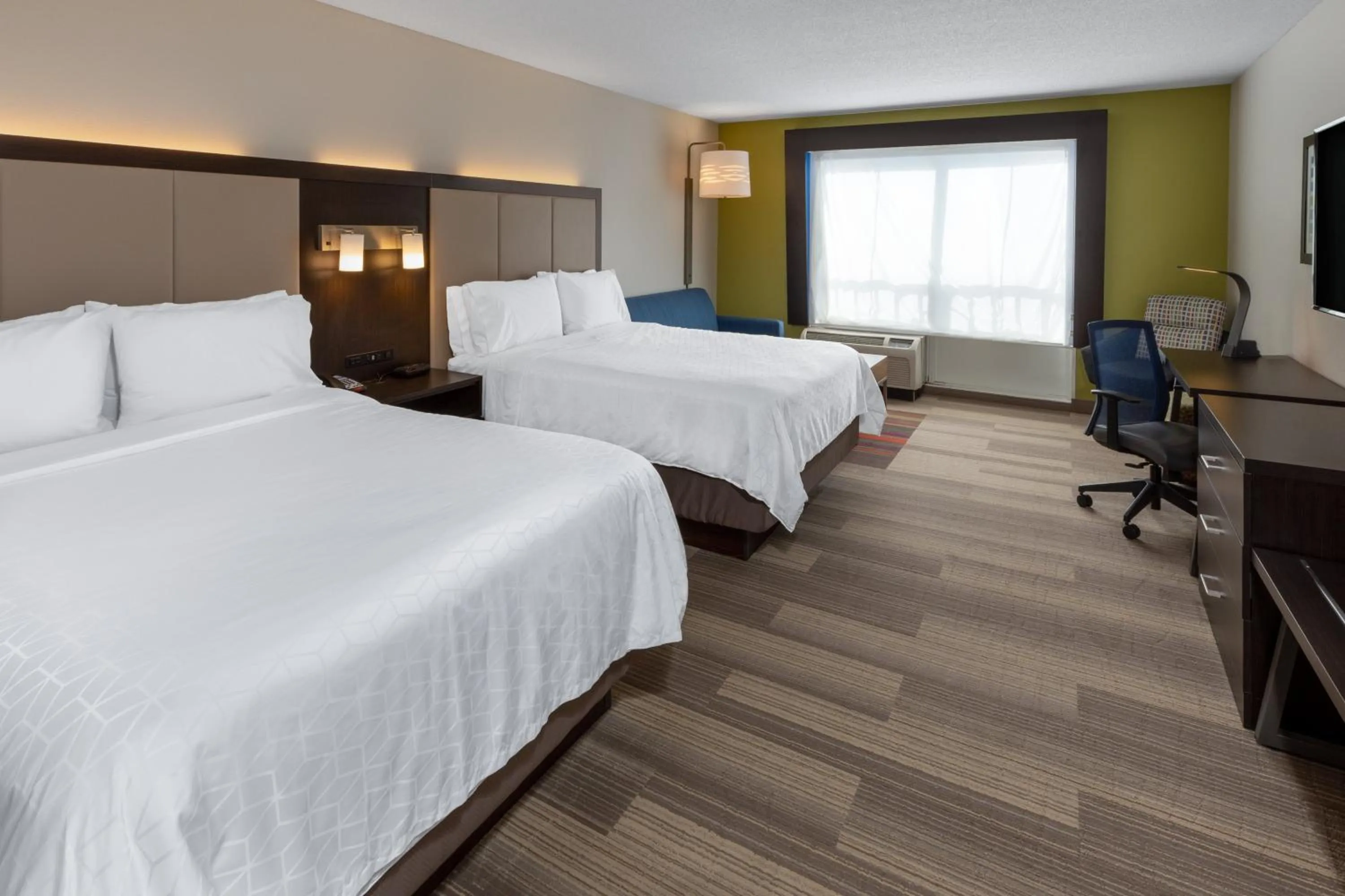Queen Room with Two Queen Beds and Sofa Bed in Holiday Inn Express Minden by IHG